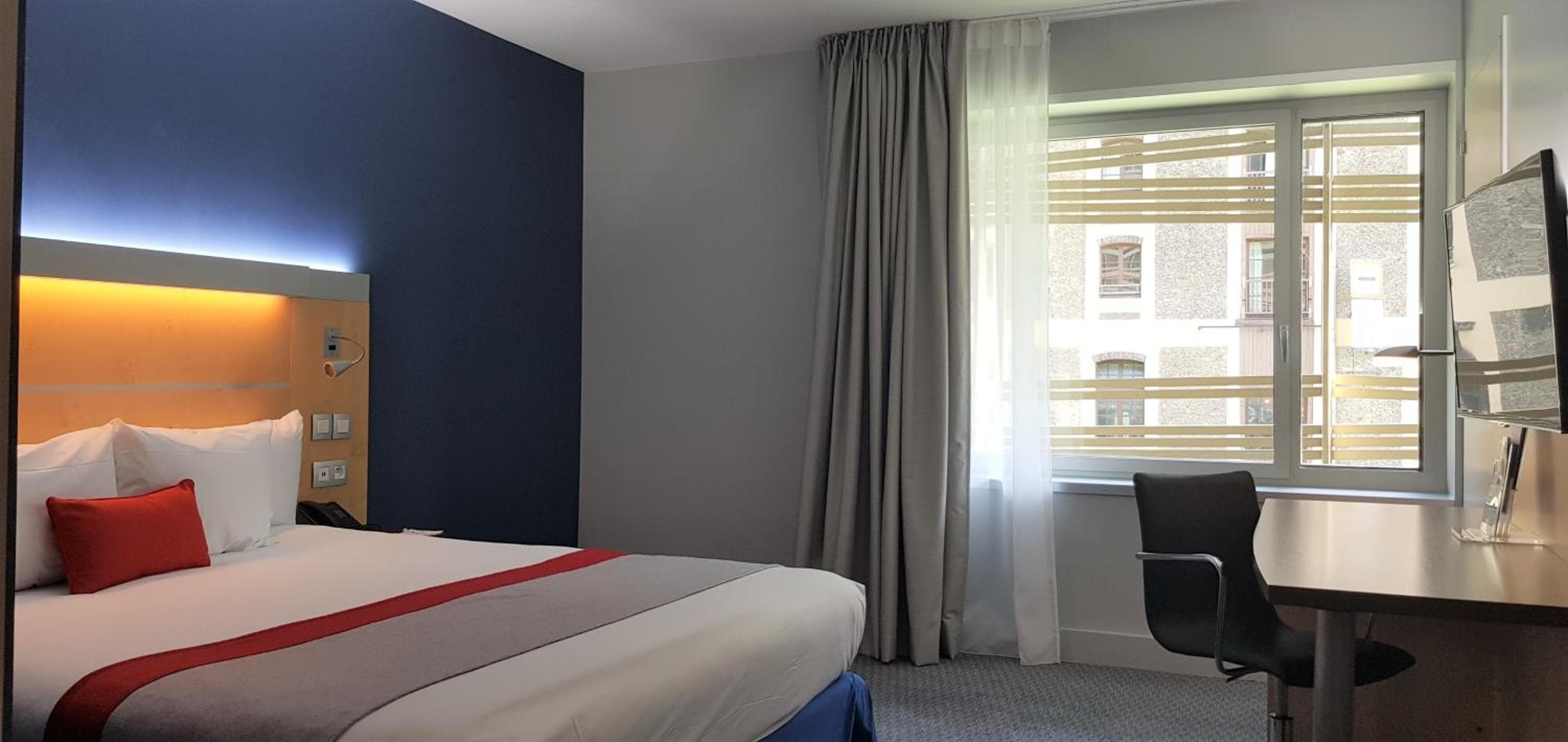Holiday Inn Express Paris-Canal De La Villette by IHG — 18
