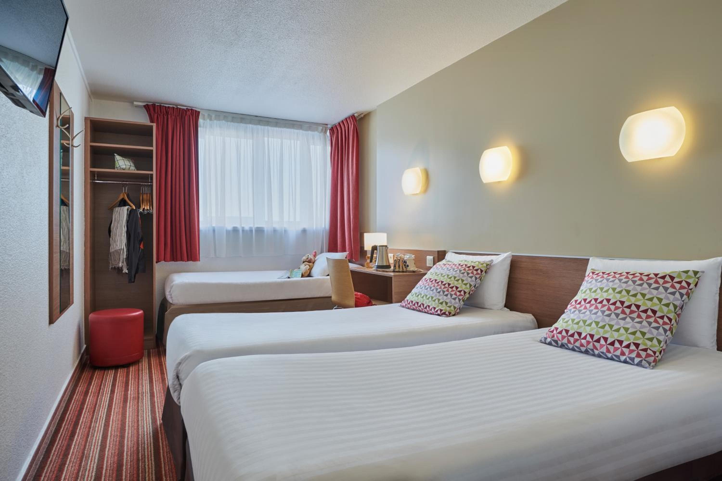 Hotel Campanile Parigi-Bercy Village — 23