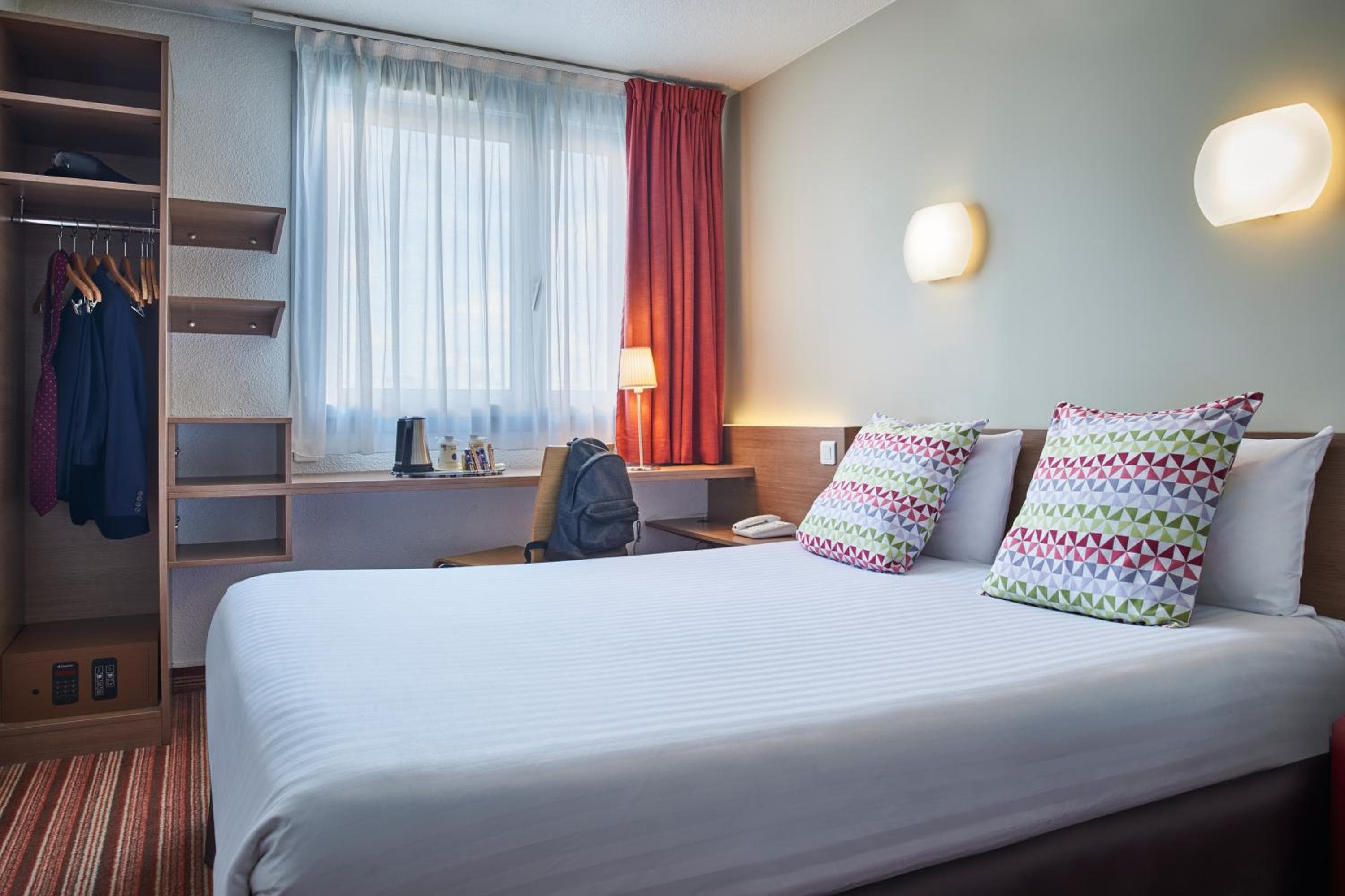 Hotel Campanile Parigi-Bercy Village — 21