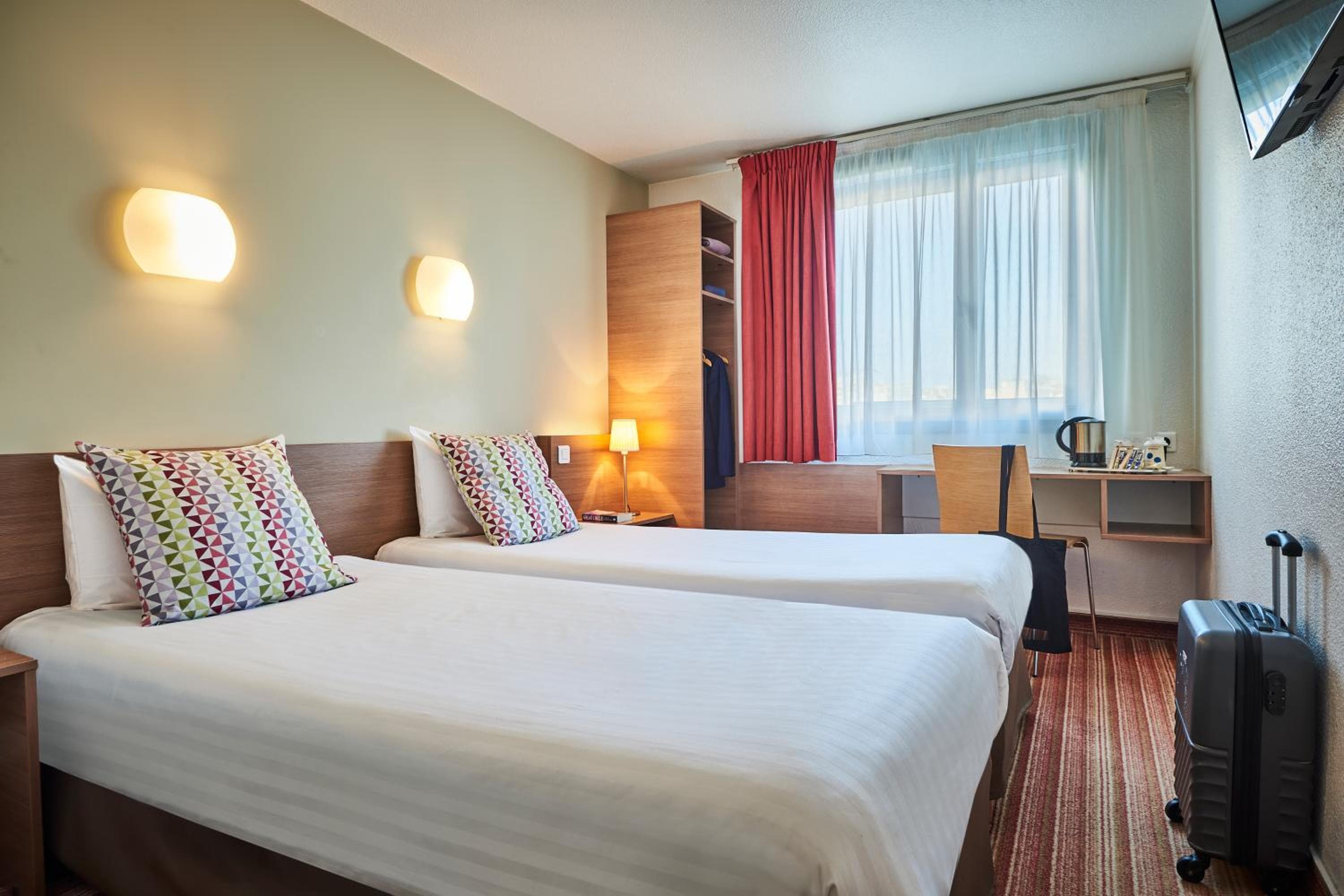 Hotel Campanile Parigi-Bercy Village — 22