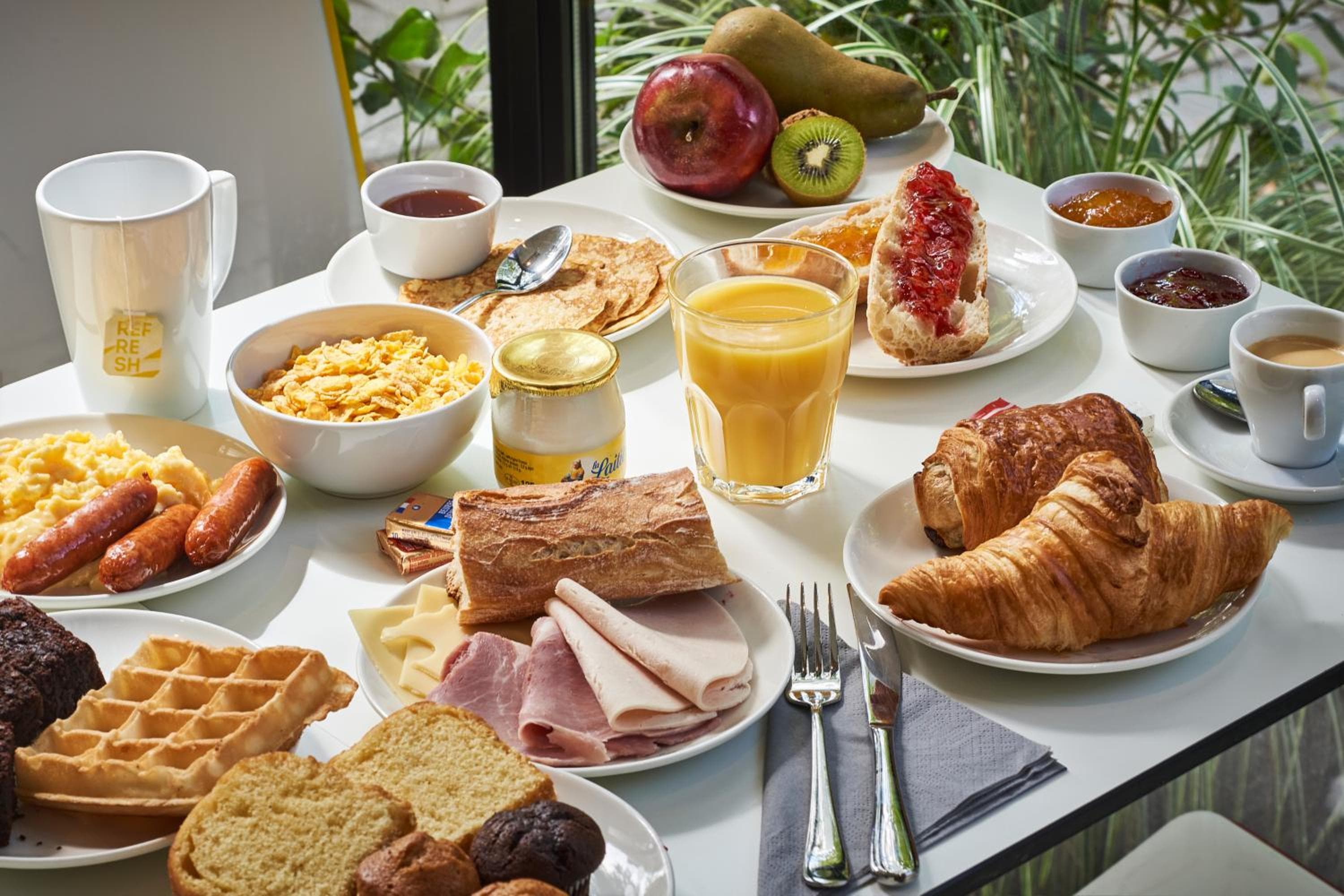 Hotel Campanile Parigi-Bercy Village — 10