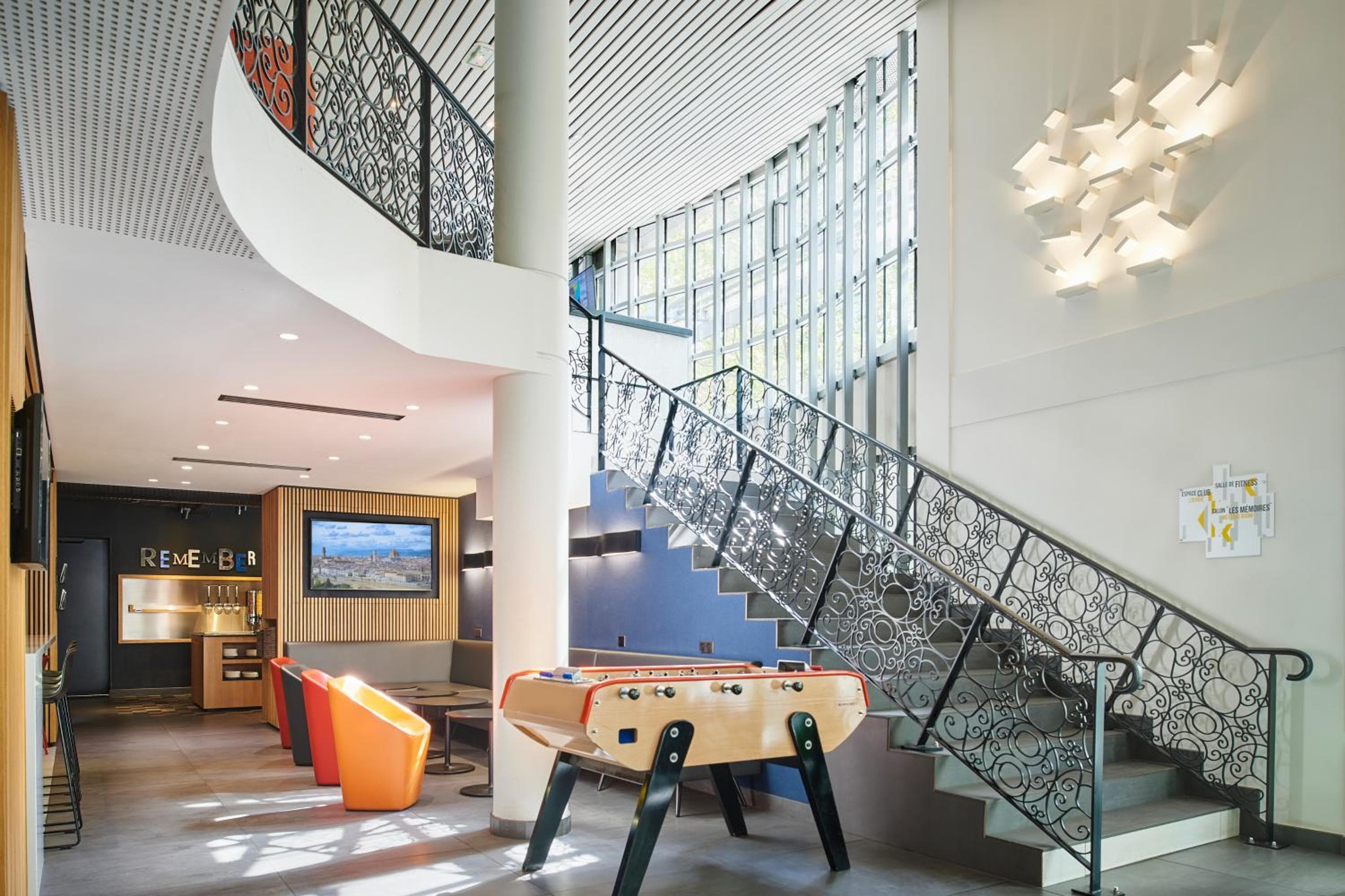 Hotel Campanile Parigi-Bercy Village — 6