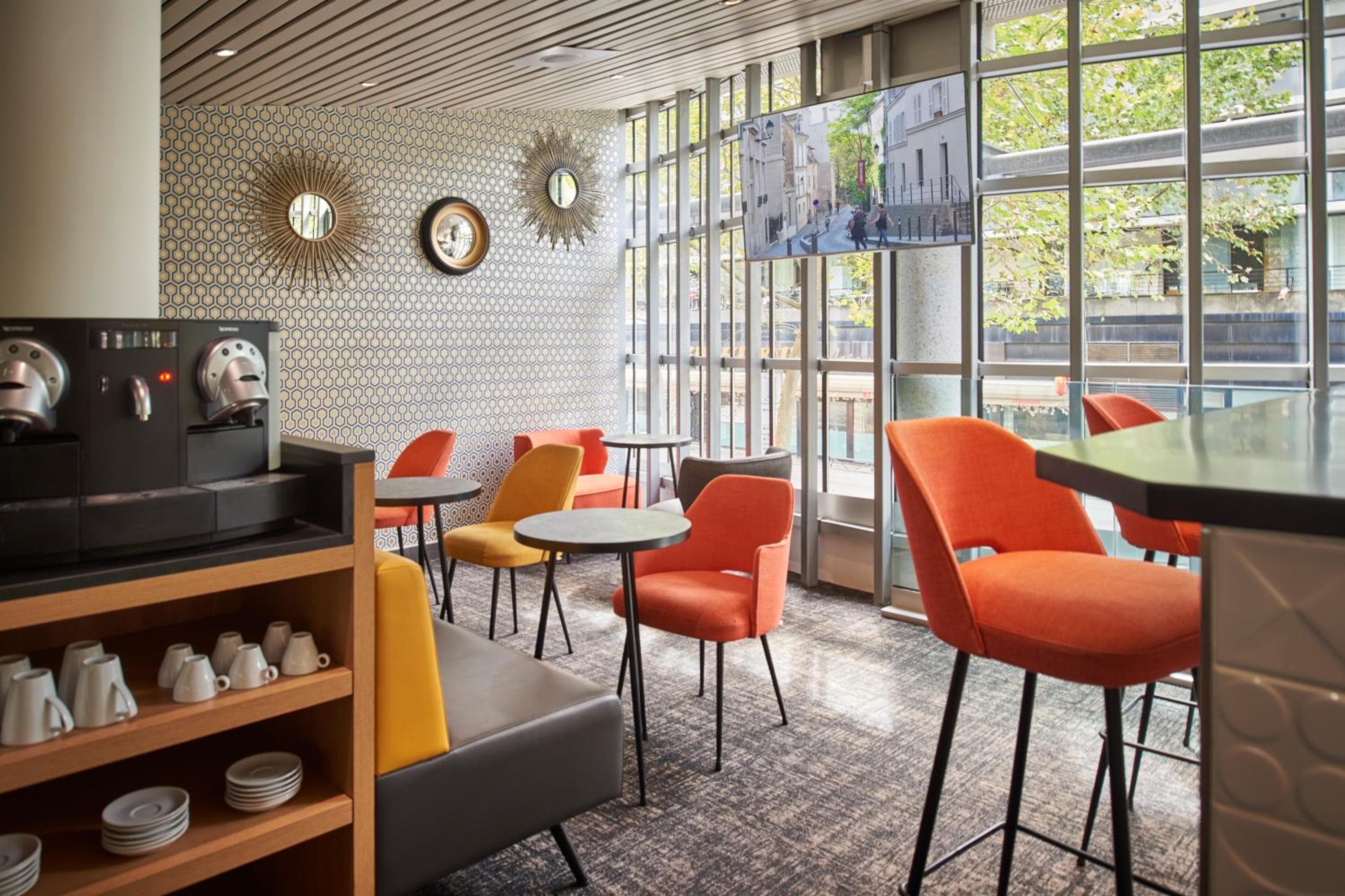 CAMPANILE PARIS 12 - Bercy Village — 3
