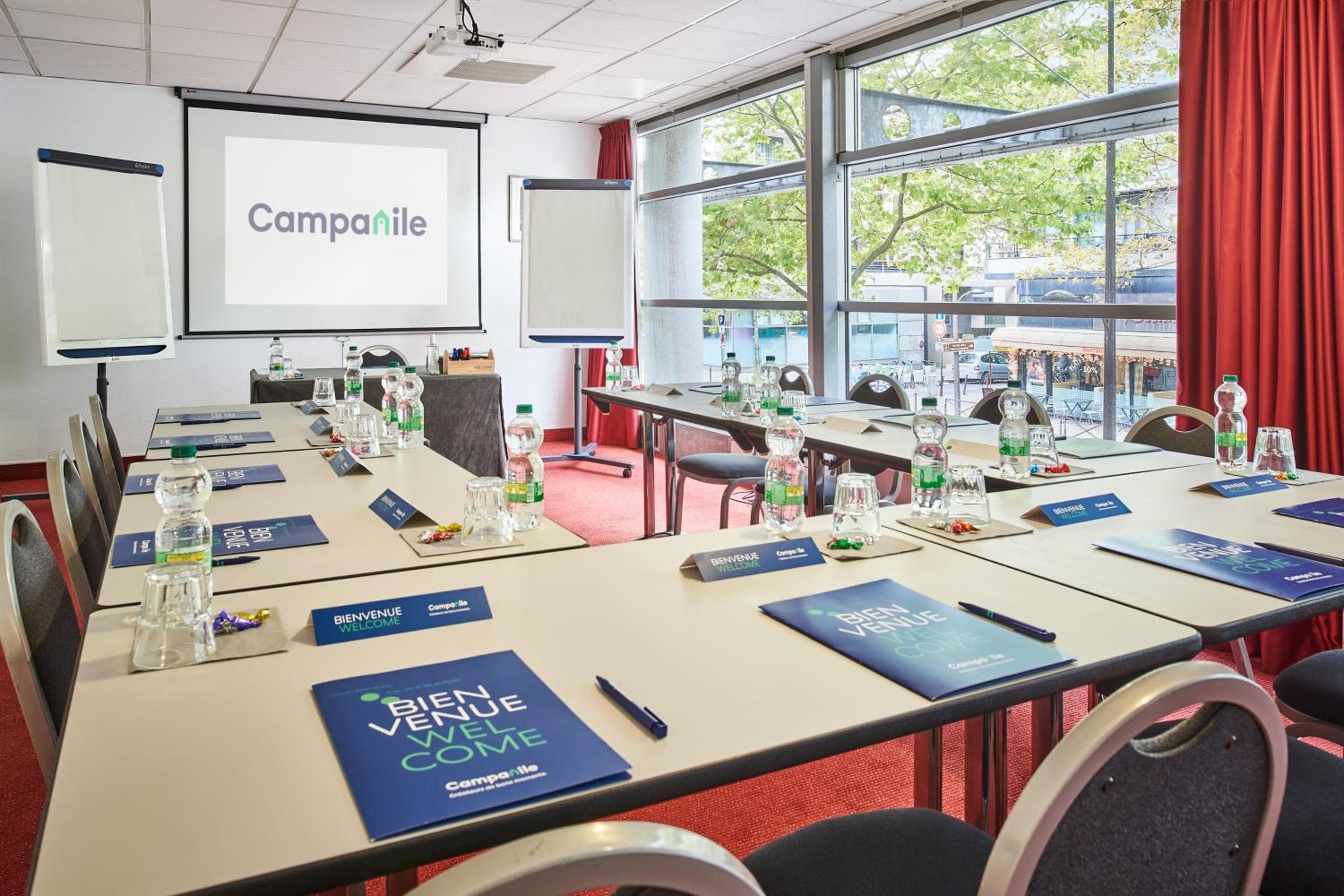 CAMPANILE PARIS 12 - Bercy Village — 10