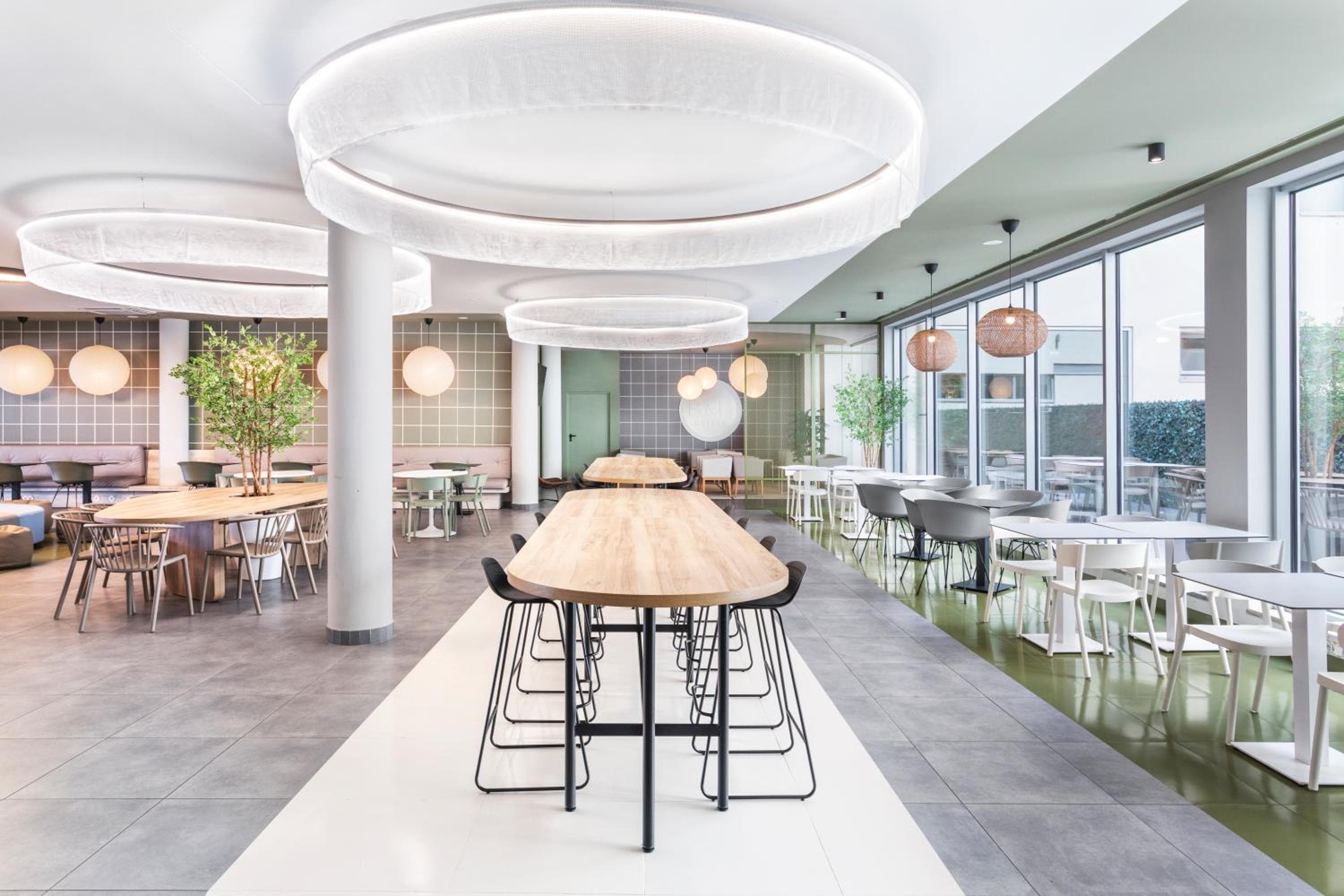 B&B HOTEL Lissabon Flughafen — 6