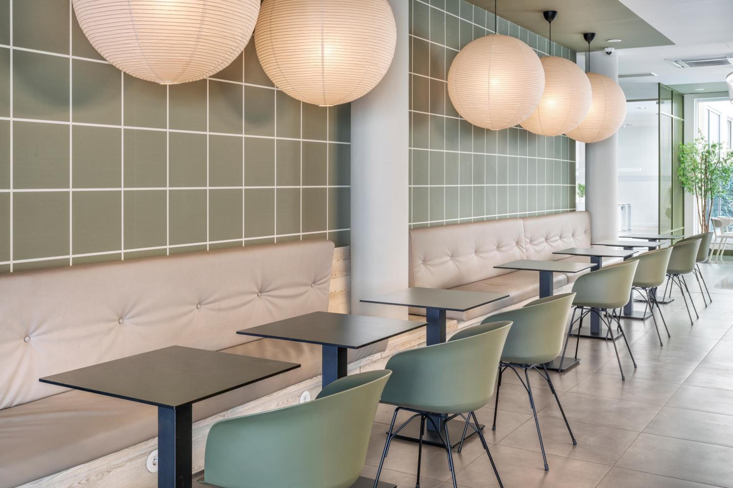 B&B HOTEL Lisboa Aeroporto — 29
