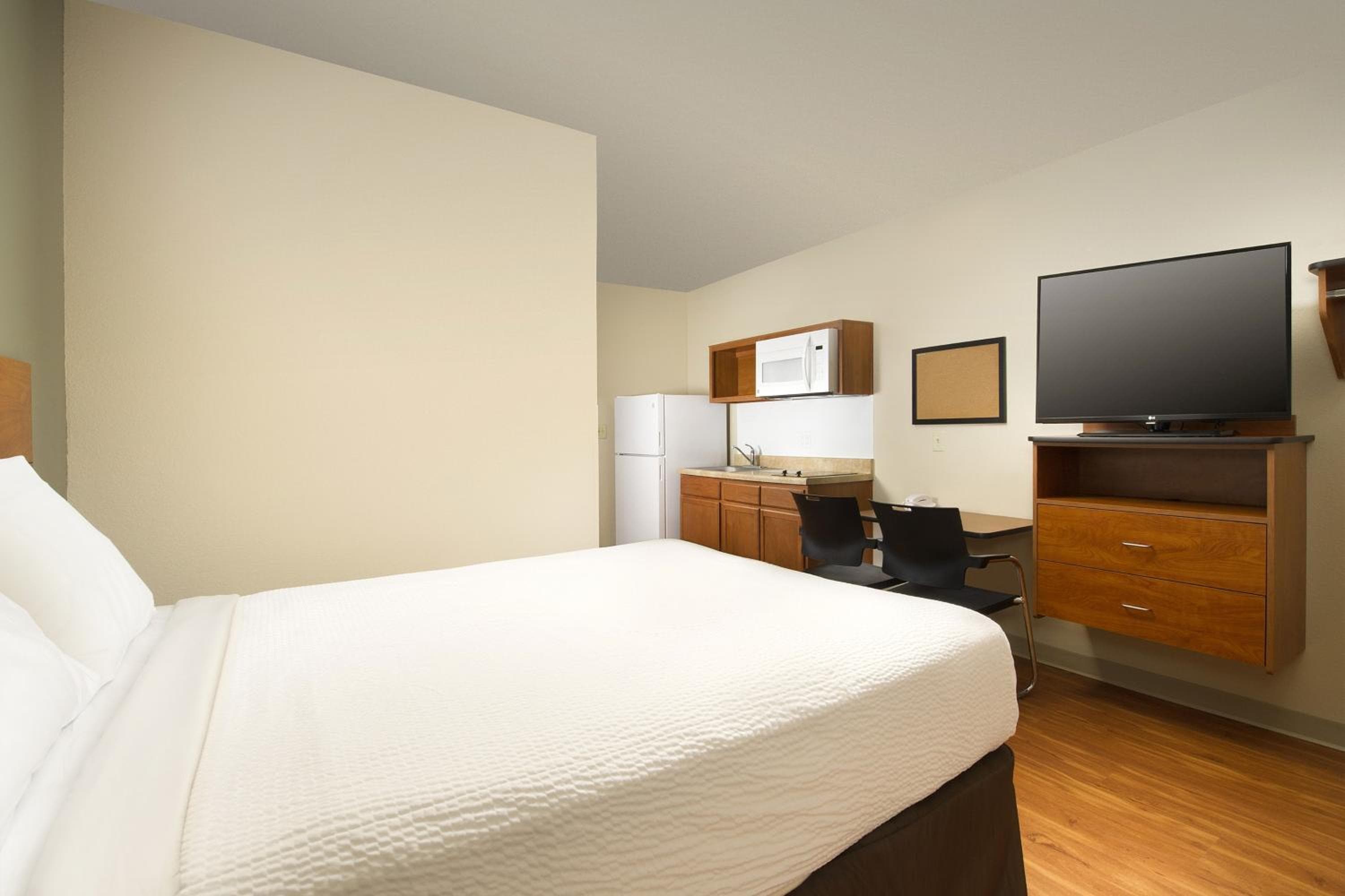 Extended Stay America Select Suites - Fort Lauderdale - Airport - West — 5