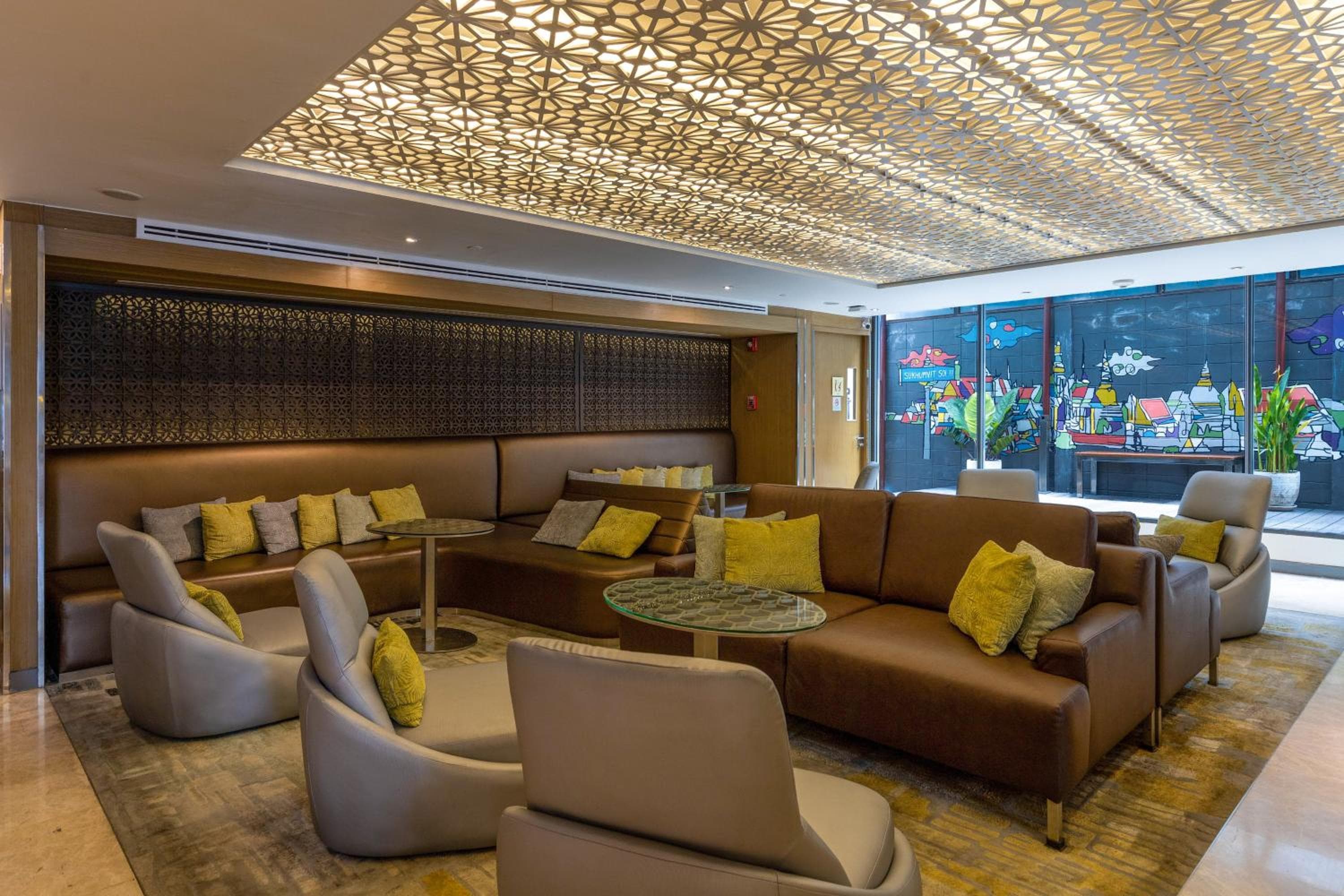 Holiday Inn Express Bangkok Sukhumvit 11 by IHG — 4