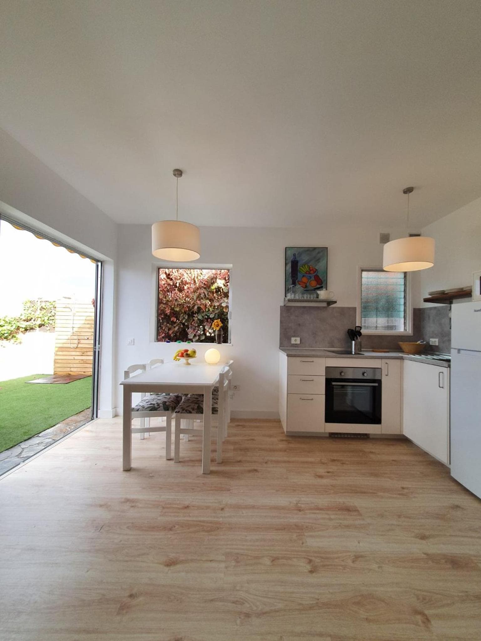 Cozy and intimate bungalow in Puerto de la Cruz — 2