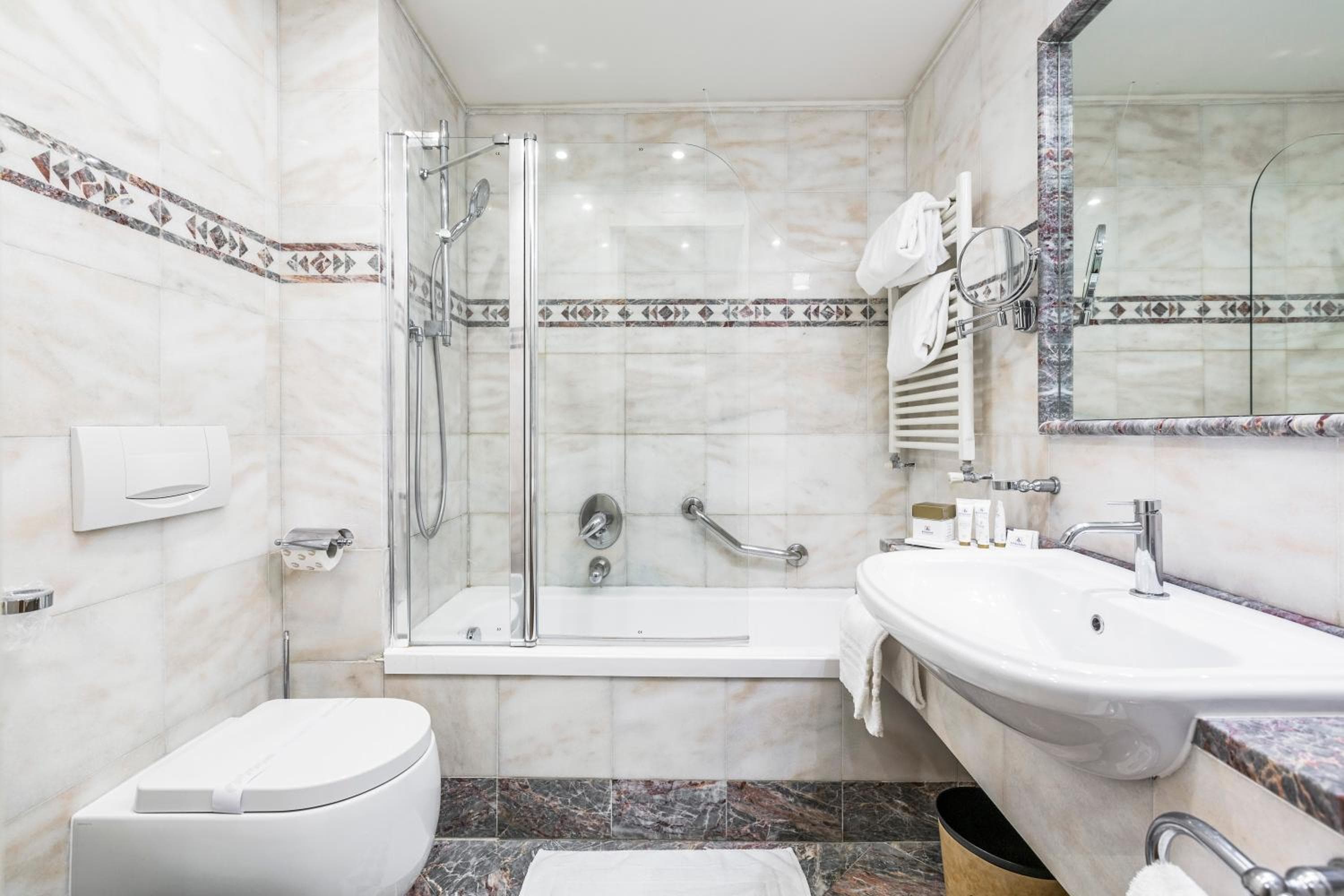 Hotel Delle Nazioni — 29