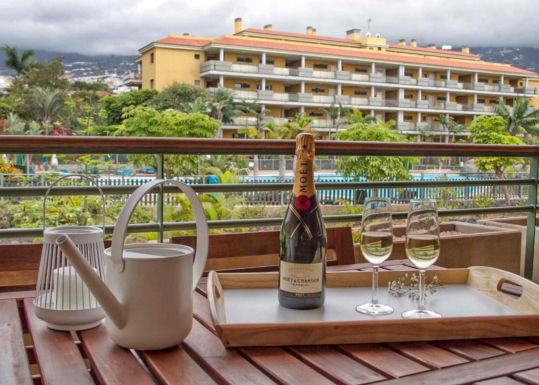 Retama del Teide, The Modern Oasis, Pool, Parking & Large Terrace — 2