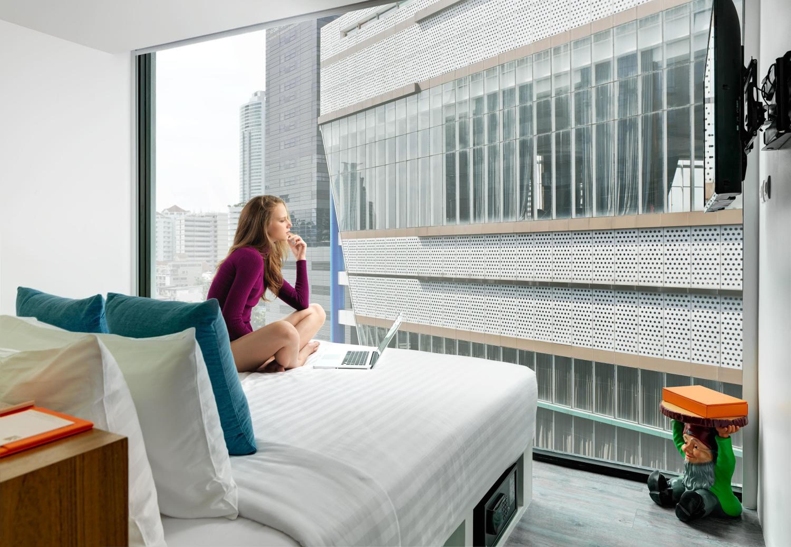 S Box Sukhumvit Hotel - SHA Extra Plus — 5