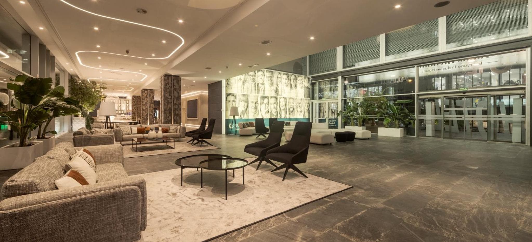 Ilunion Atrium — 21