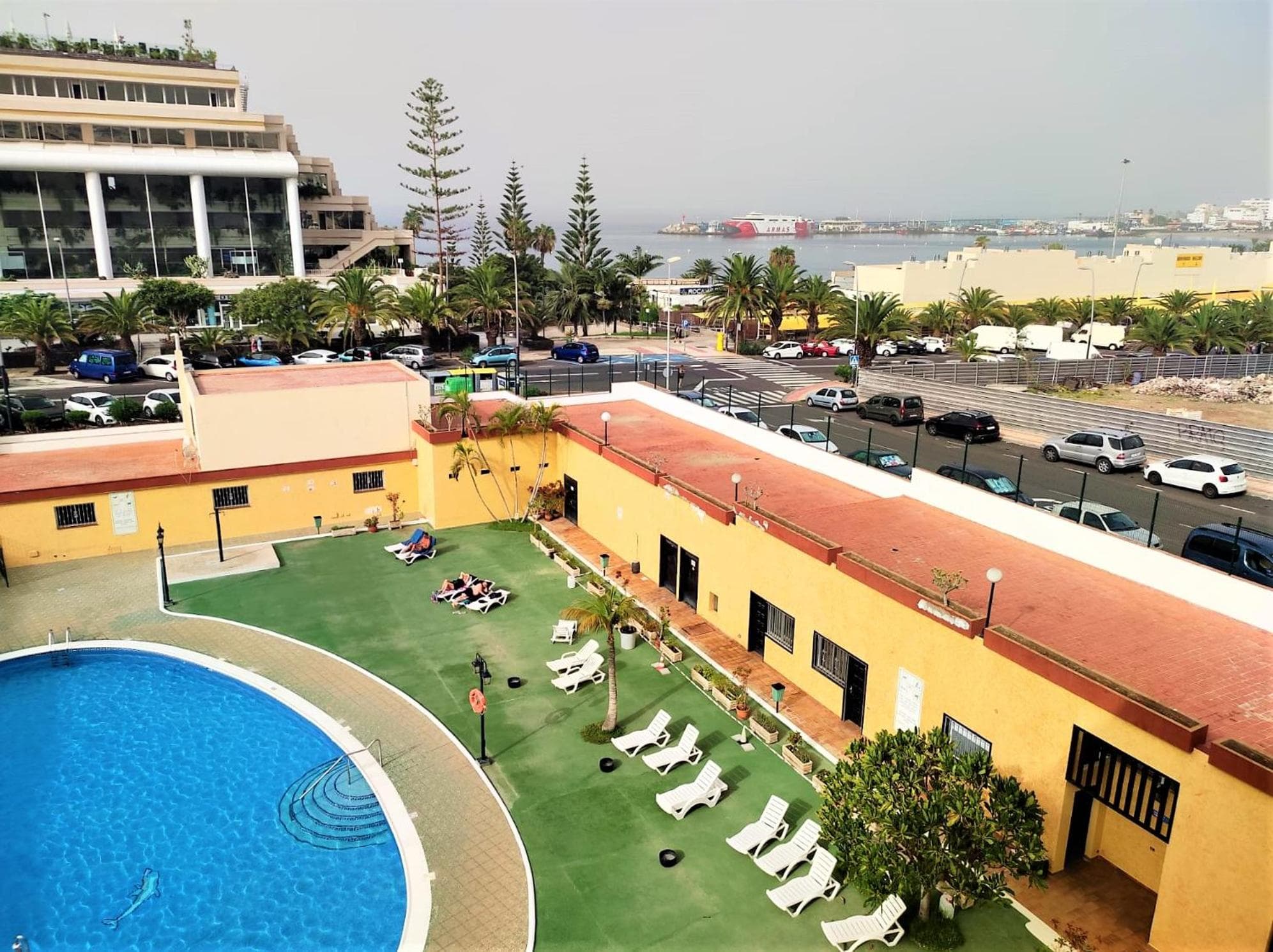 Sunshine Apartment Los Cristianos — 2