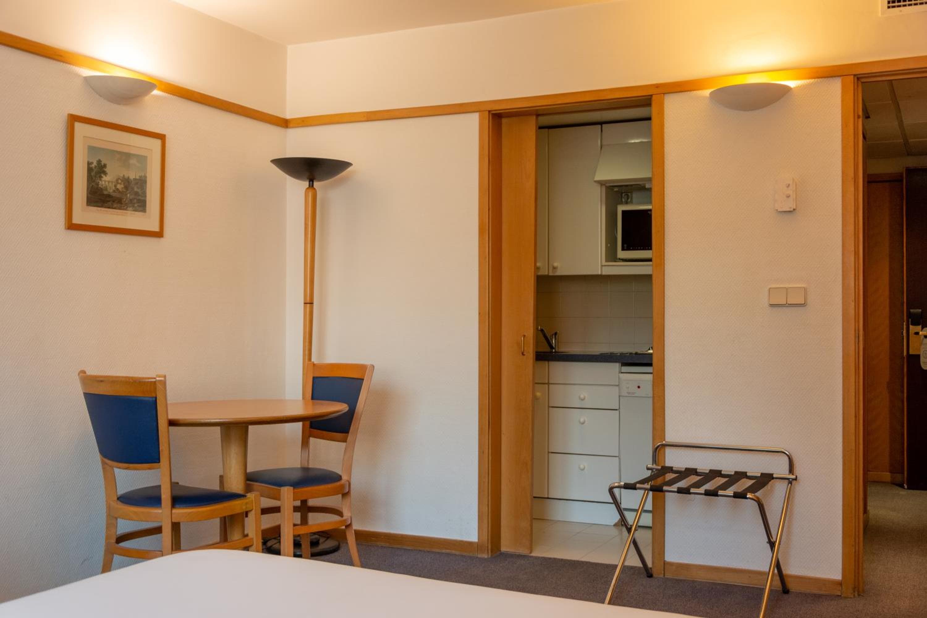 VIP Executive Eden Aparthotel — 6