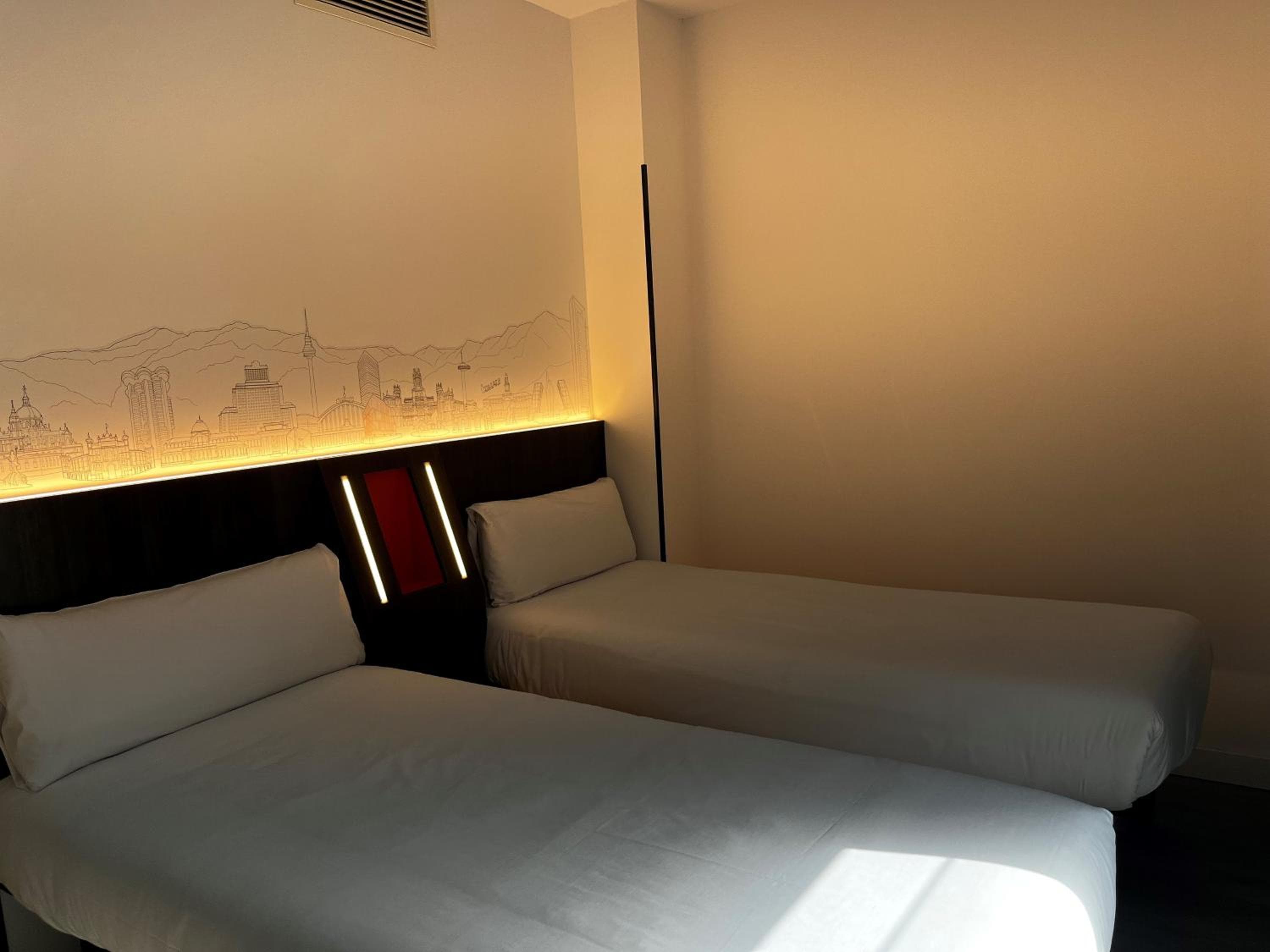 easyHotel Madrid Centro Atocha — 29