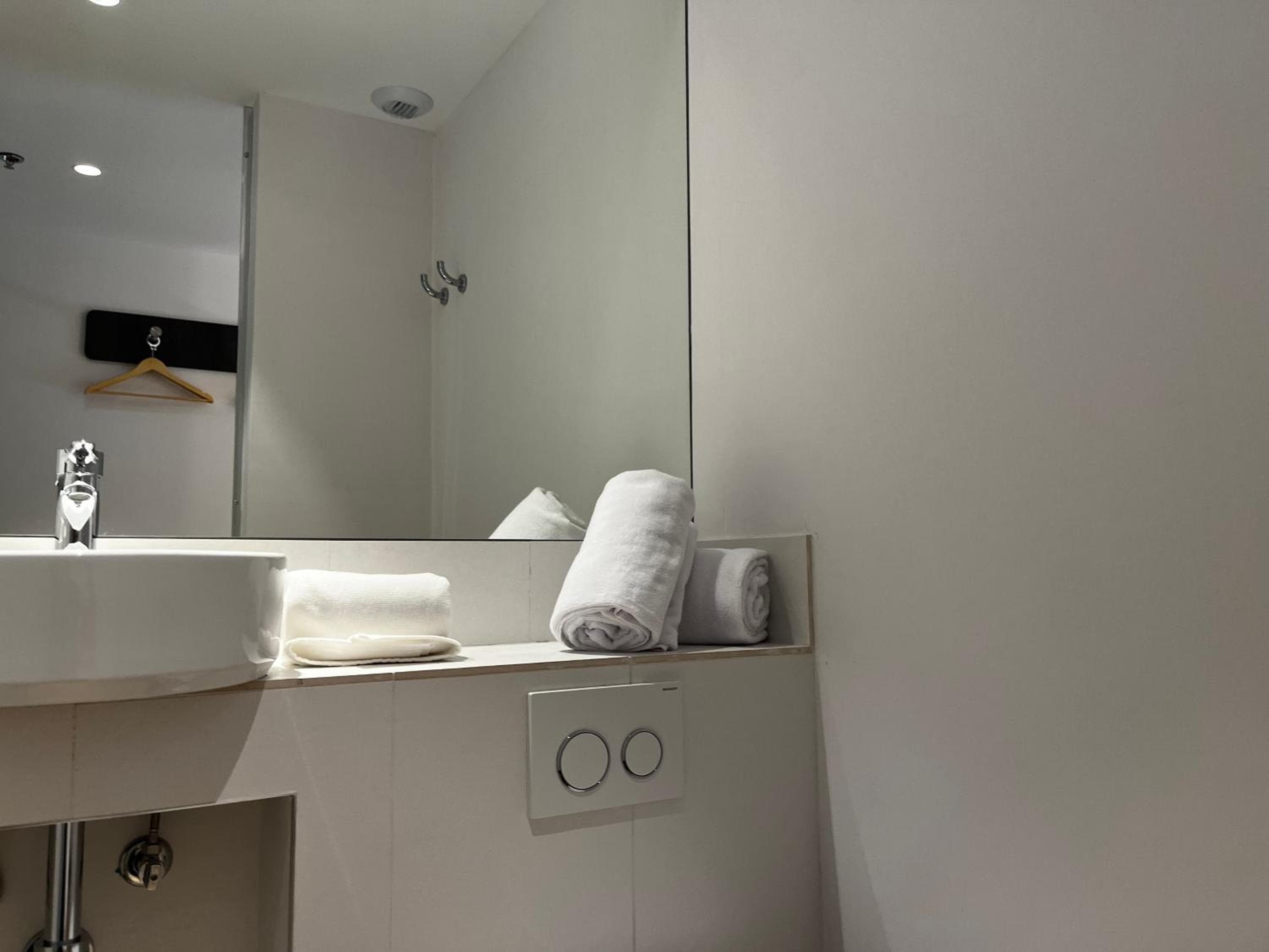 easyHotel Madrid Centro Atocha — 30