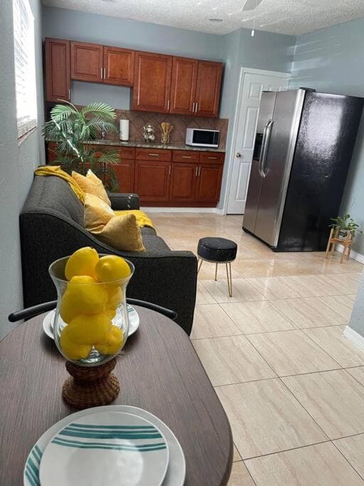 La Citrus Guesthouse a Tampa — 11