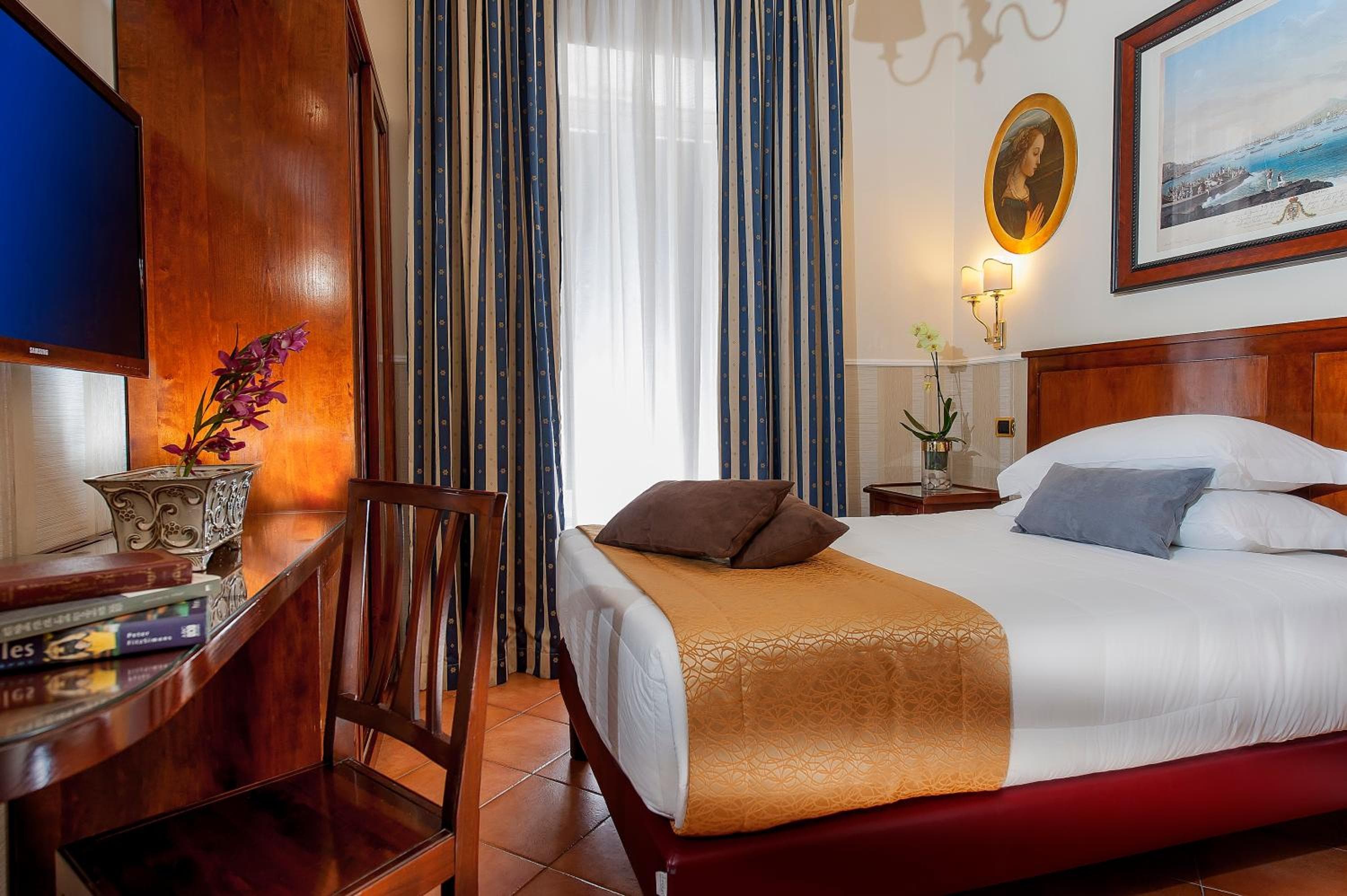 Hotel Des Artistes Roma — 12