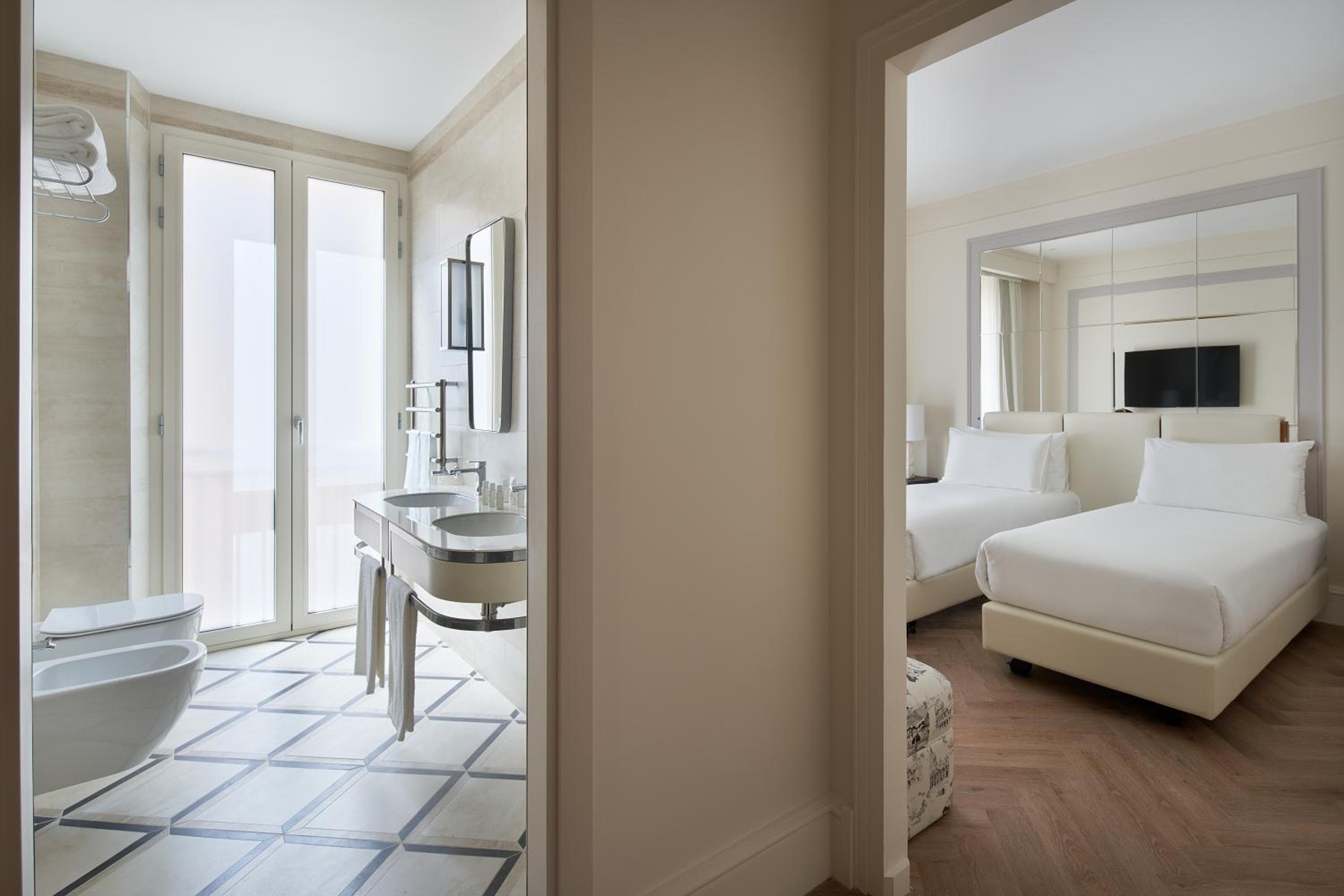 UNAHOTELS Trastevere Roma — 28