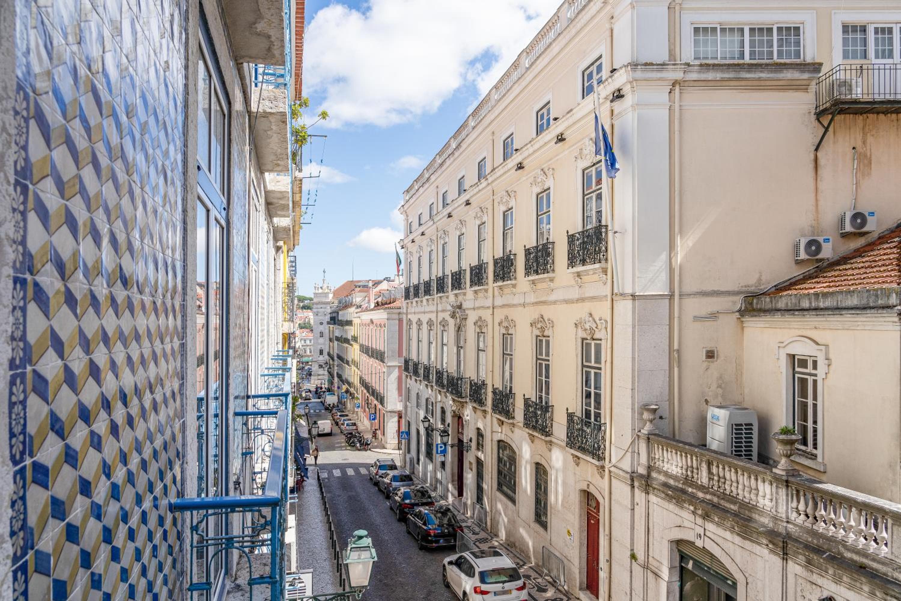 Chiado 44 — 13