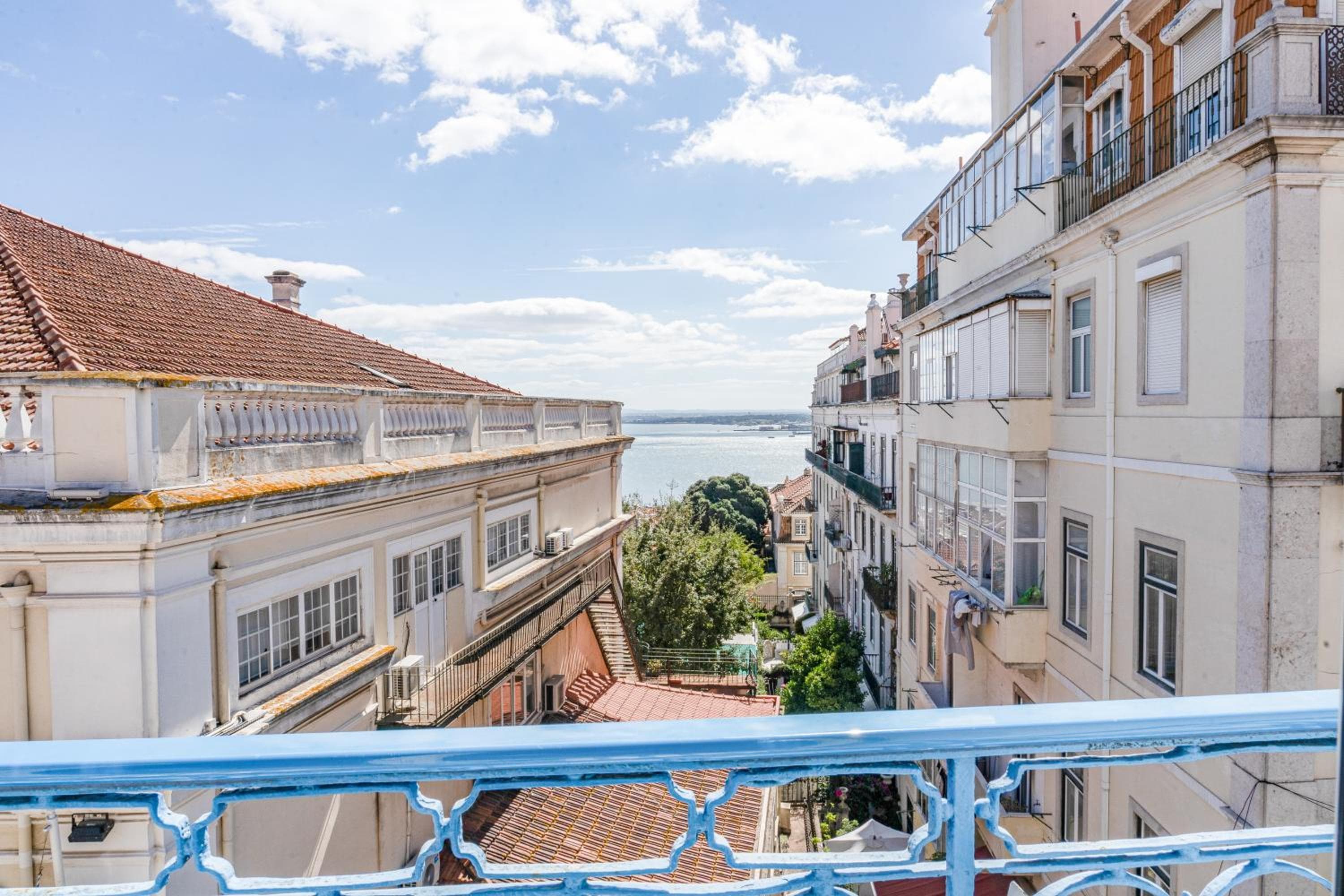 Chiado 44 — 11
