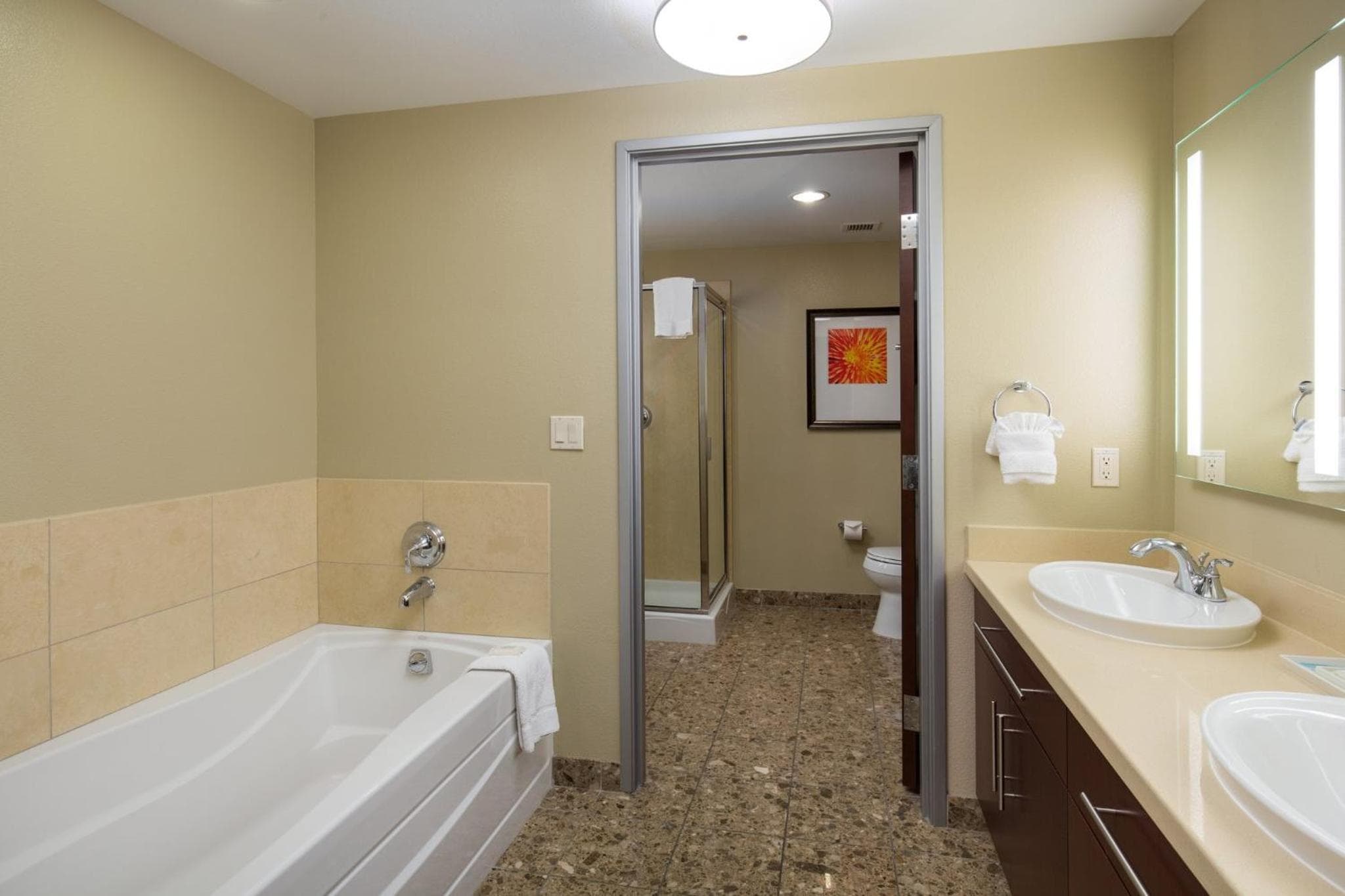 Staybridge Suites Las Vegas - Stadium District by IHG — 30