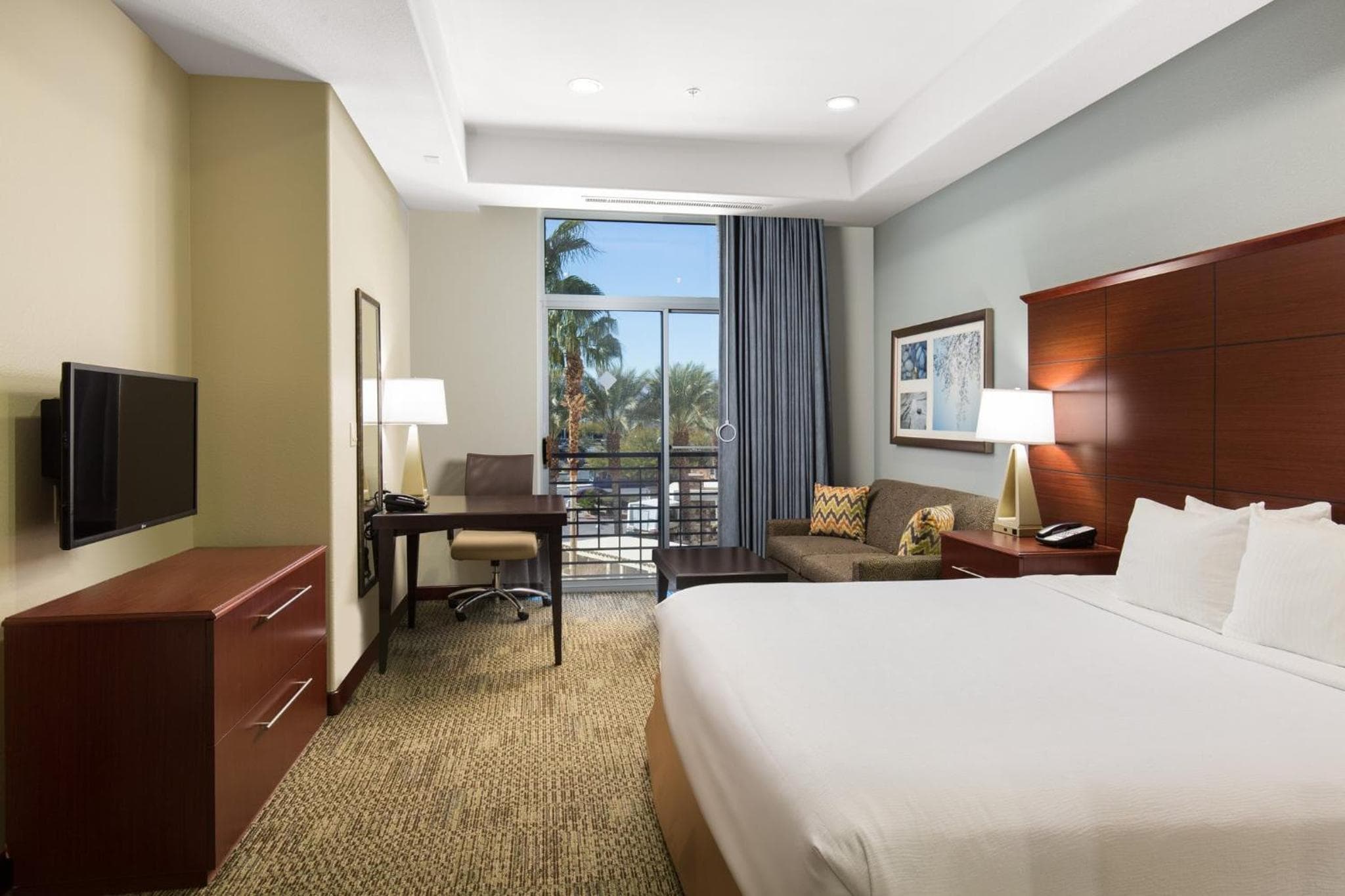 Staybridge Suites Las Vegas - Stadium District by IHG — 21