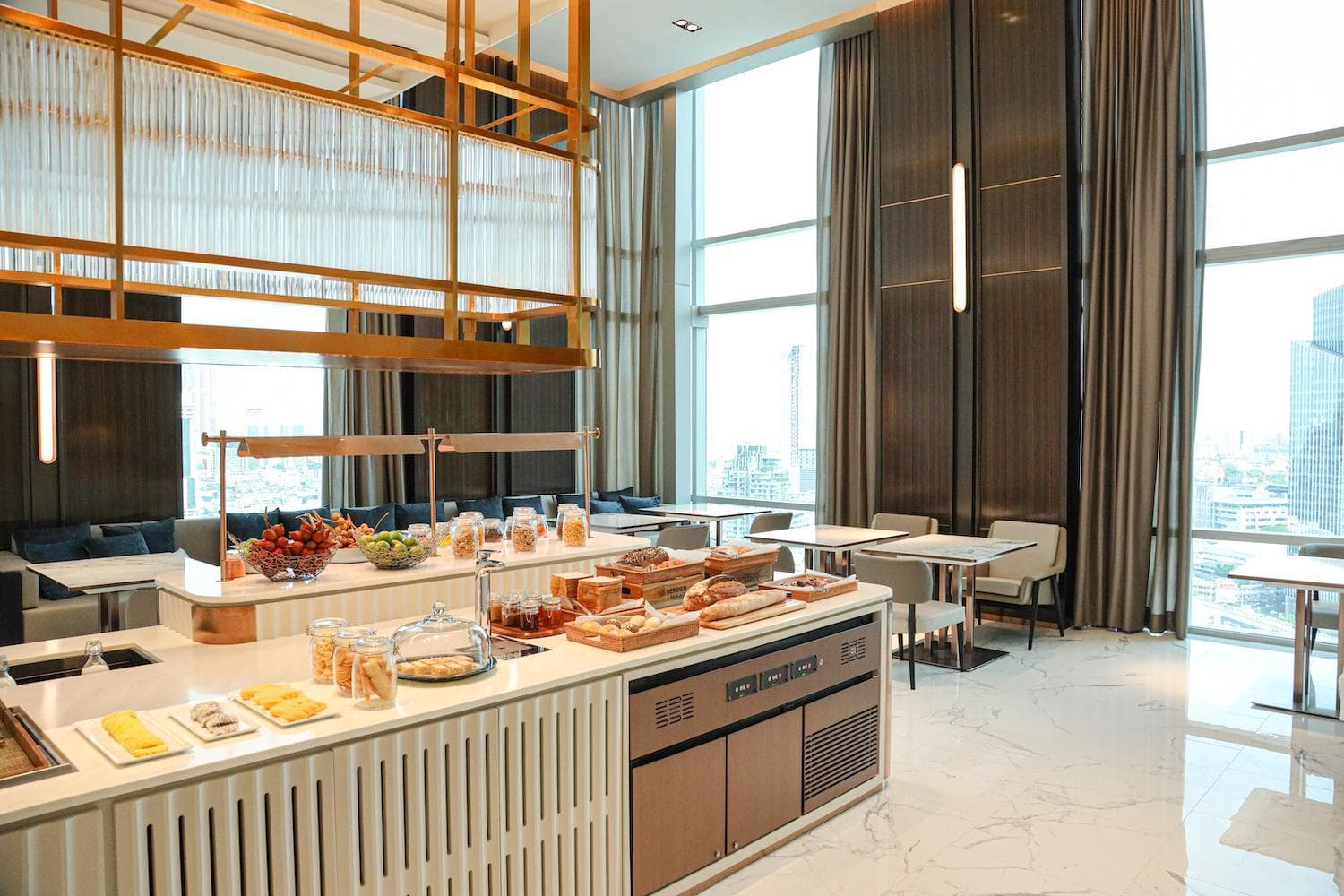 Le Meridien Bangkok — 19