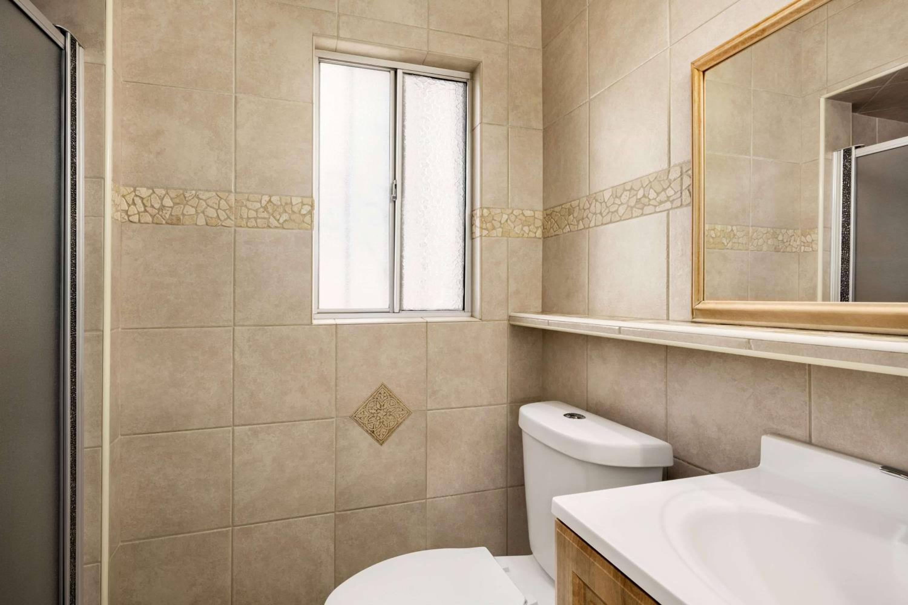Travelodge by Wyndham Las Vegas — 29
