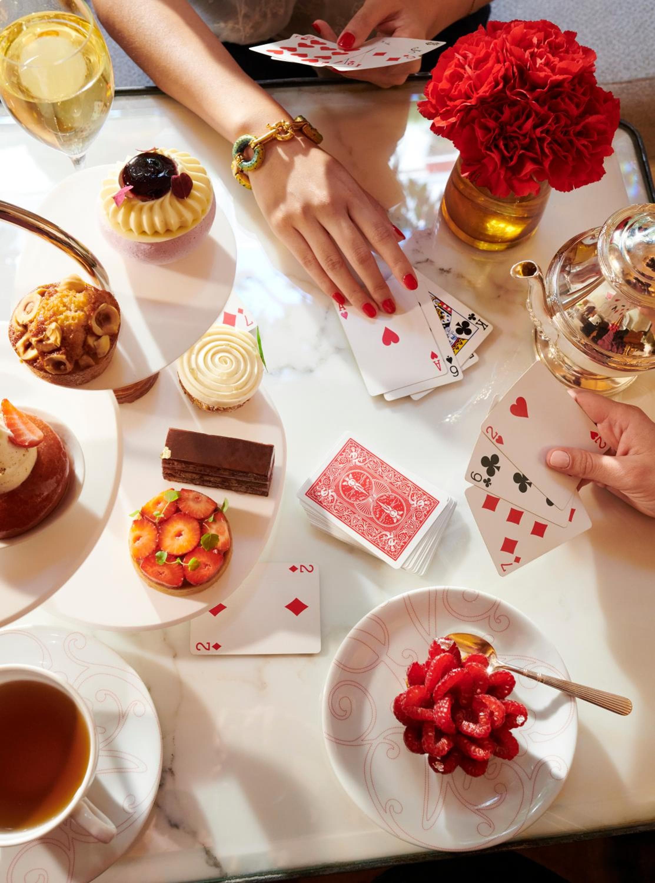Hôtel Plaza Athénée - Dorchester Collection — 9