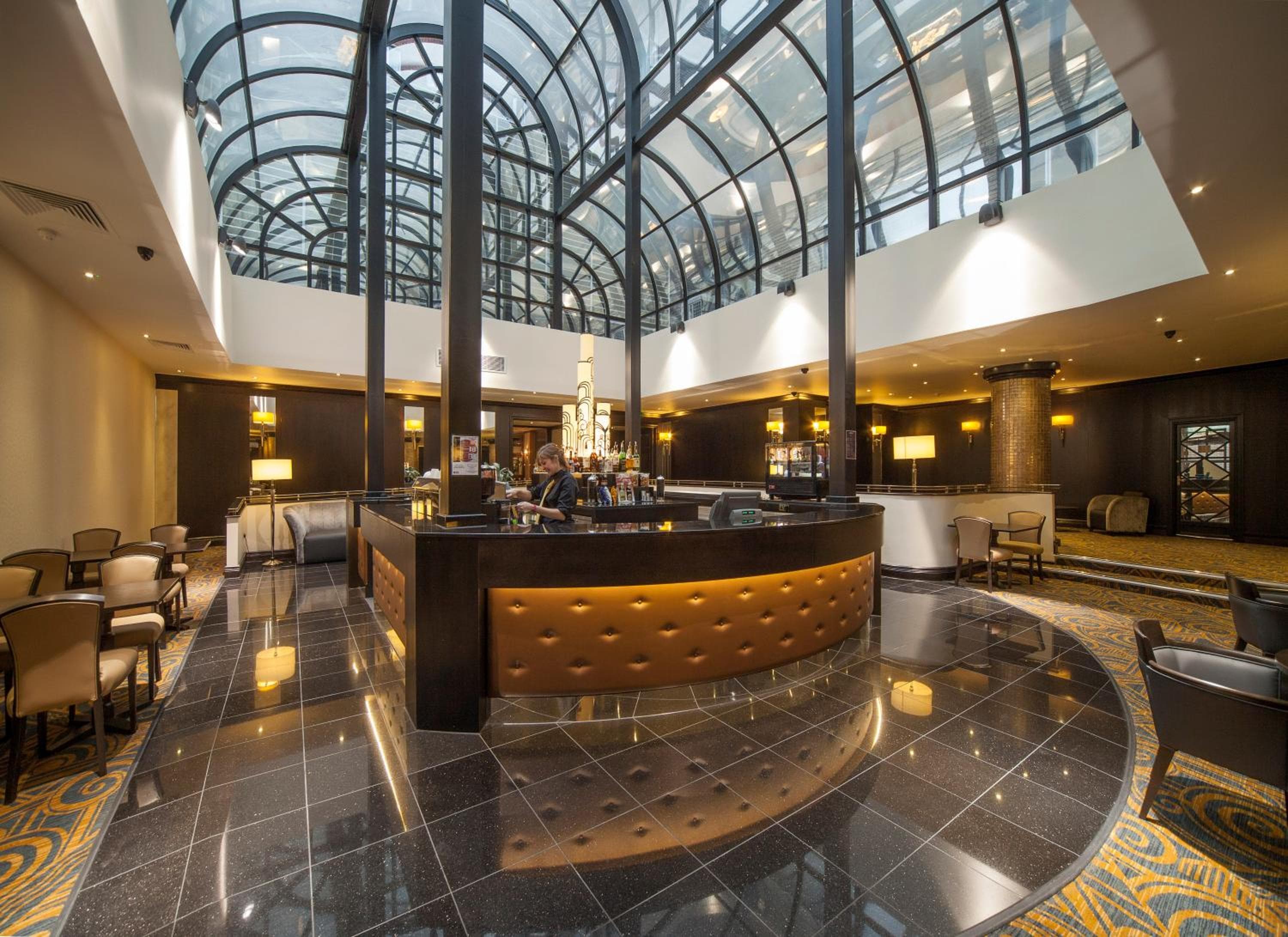 Präsident Hotel — 22