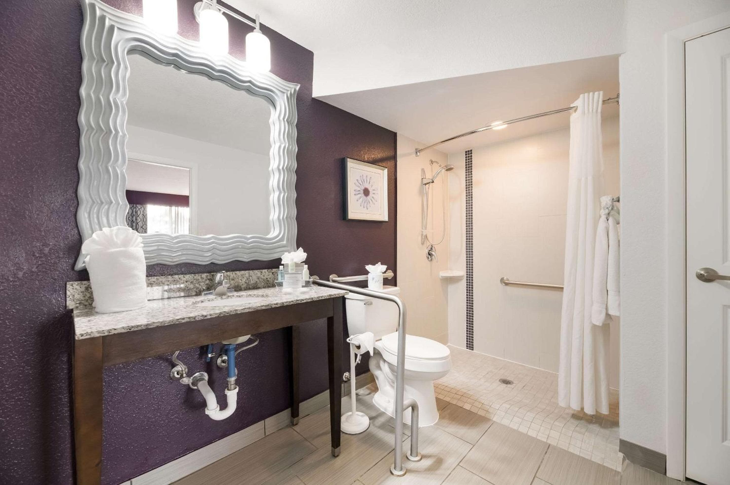 Clarion Inn & Suites Gegenüber Universal Orlando Resort — 11