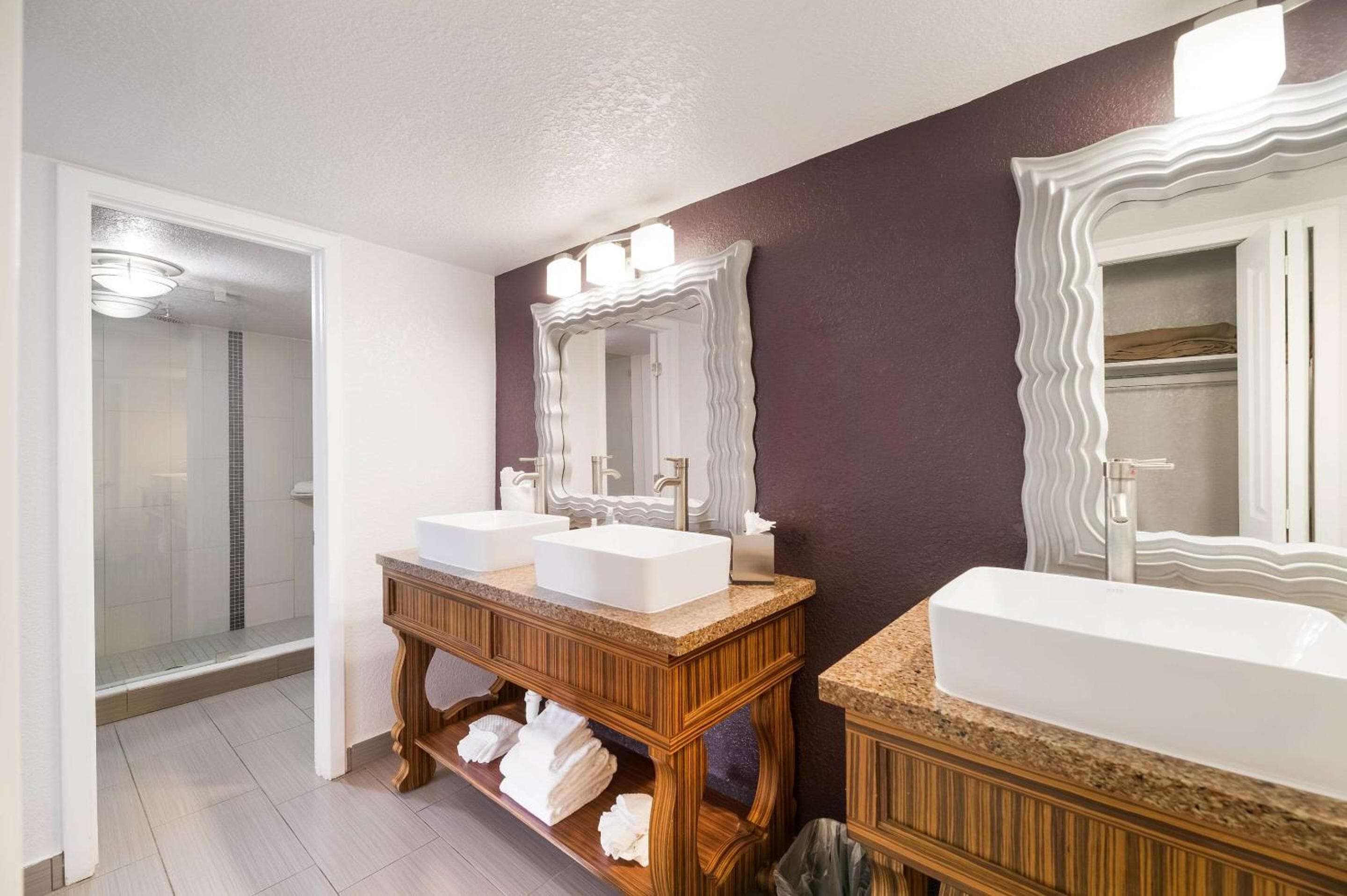 Clarion Inn & Suites Gegenüber Universal Orlando Resort — 16