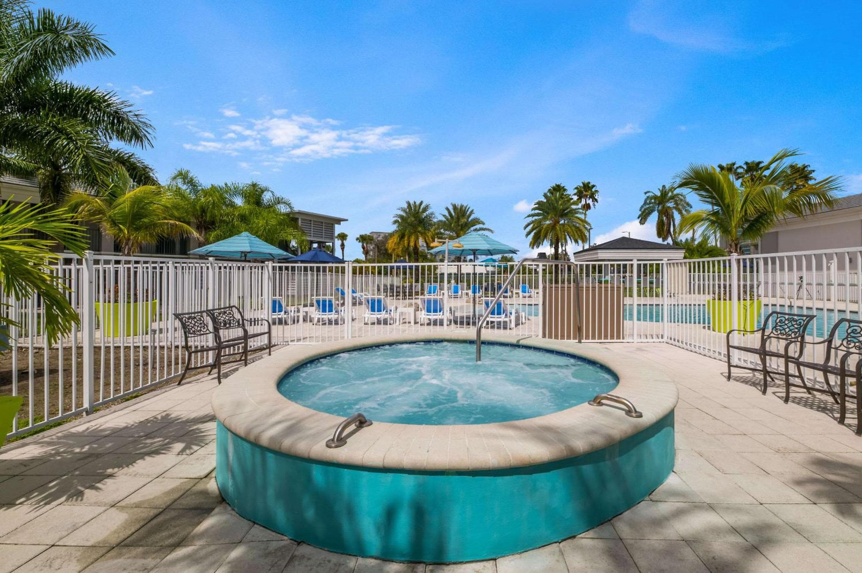 Clarion Inn & Suites Gegenüber Universal Orlando Resort — 3