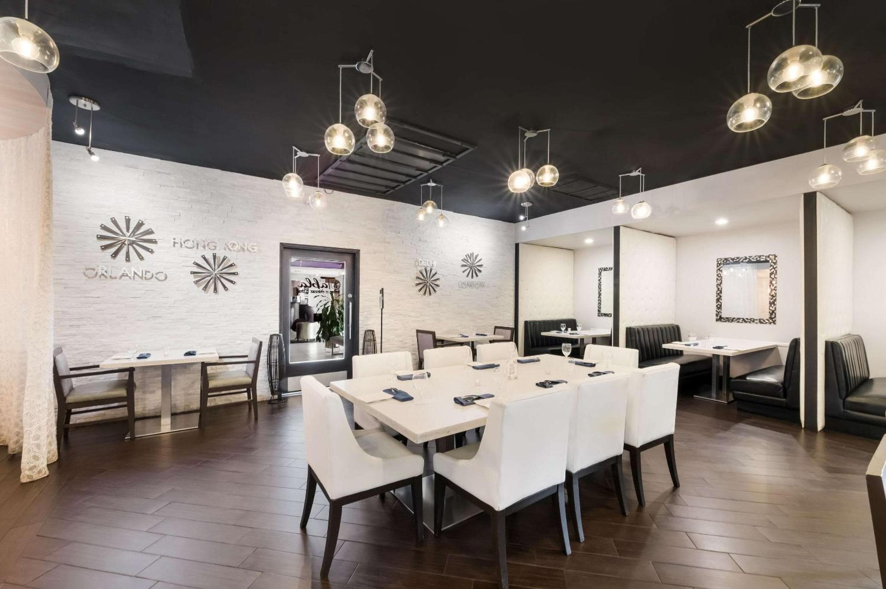 Clarion Inn & Suites Across From Universal Orlando Resort — 16