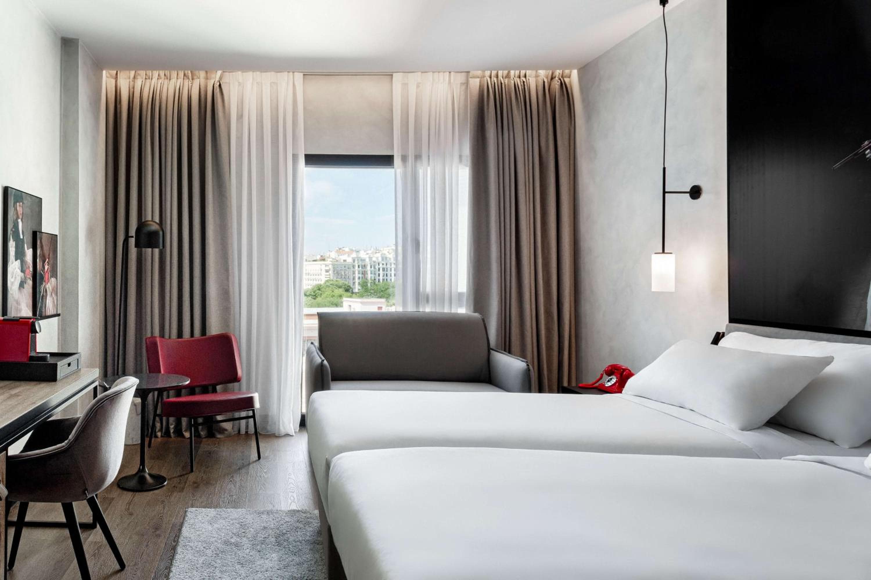 Radisson RED Madrid — 26