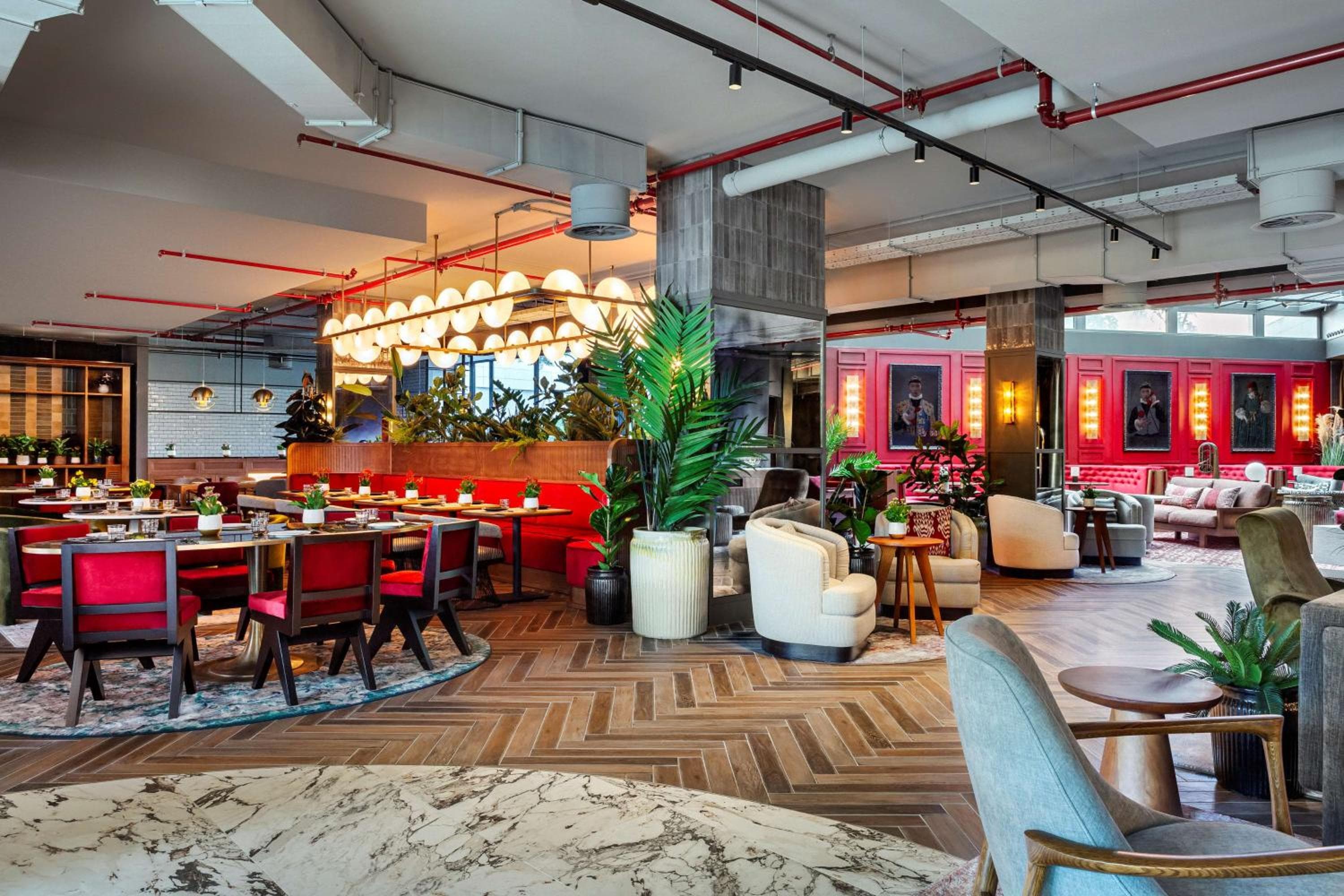Radisson RED Madrid — 7