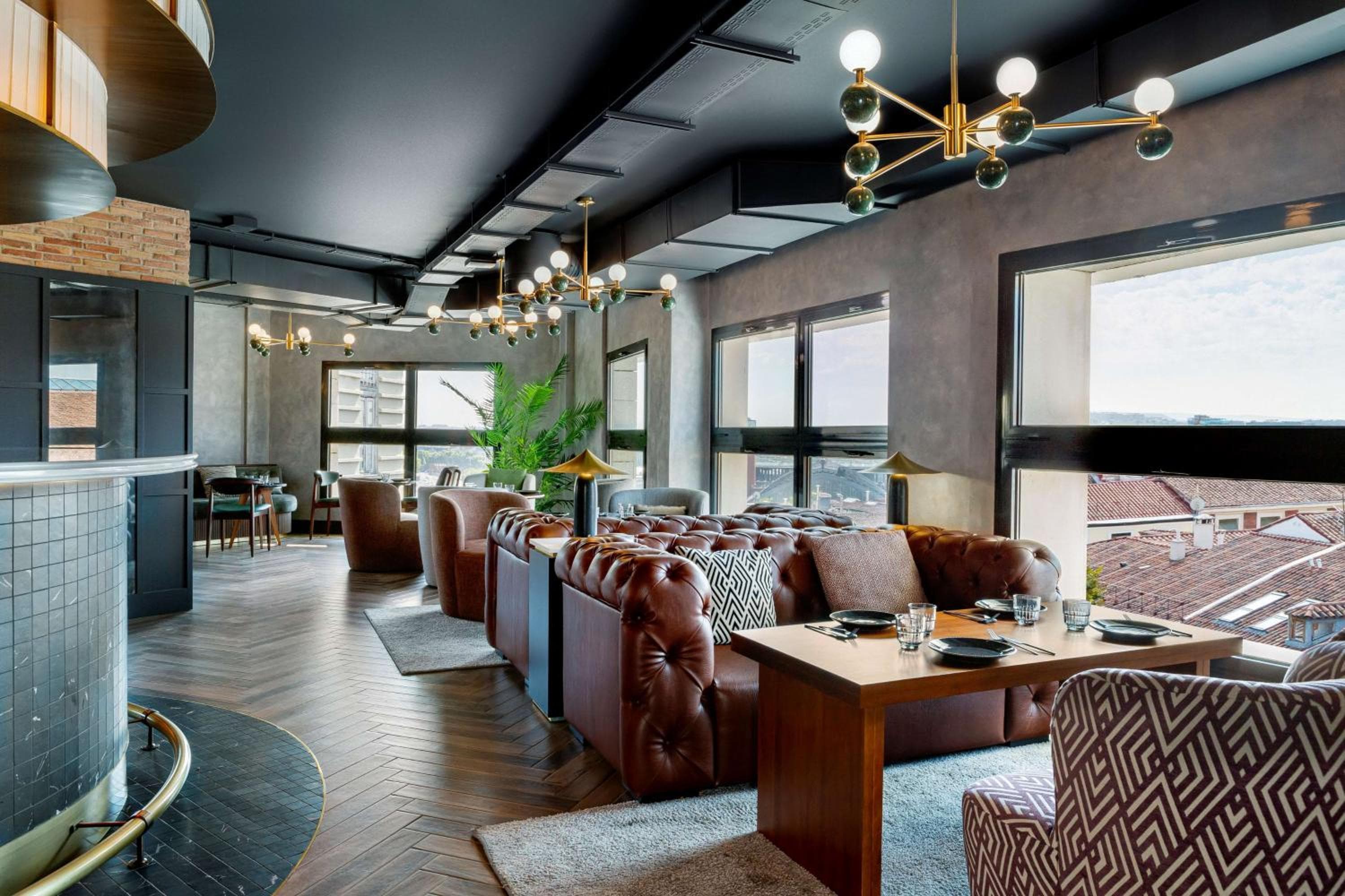 Radisson RED Madrid — 30