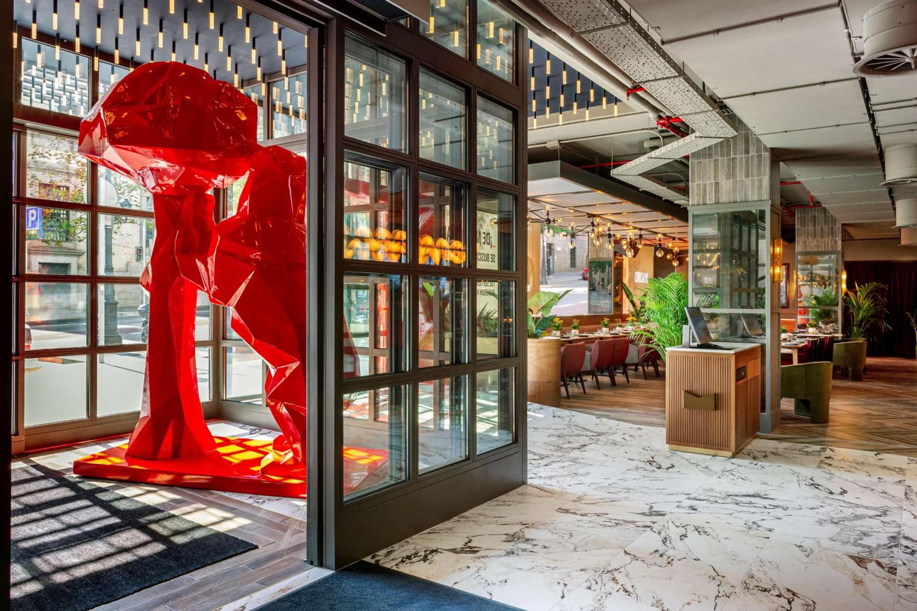 Radisson RED Madrid — 1