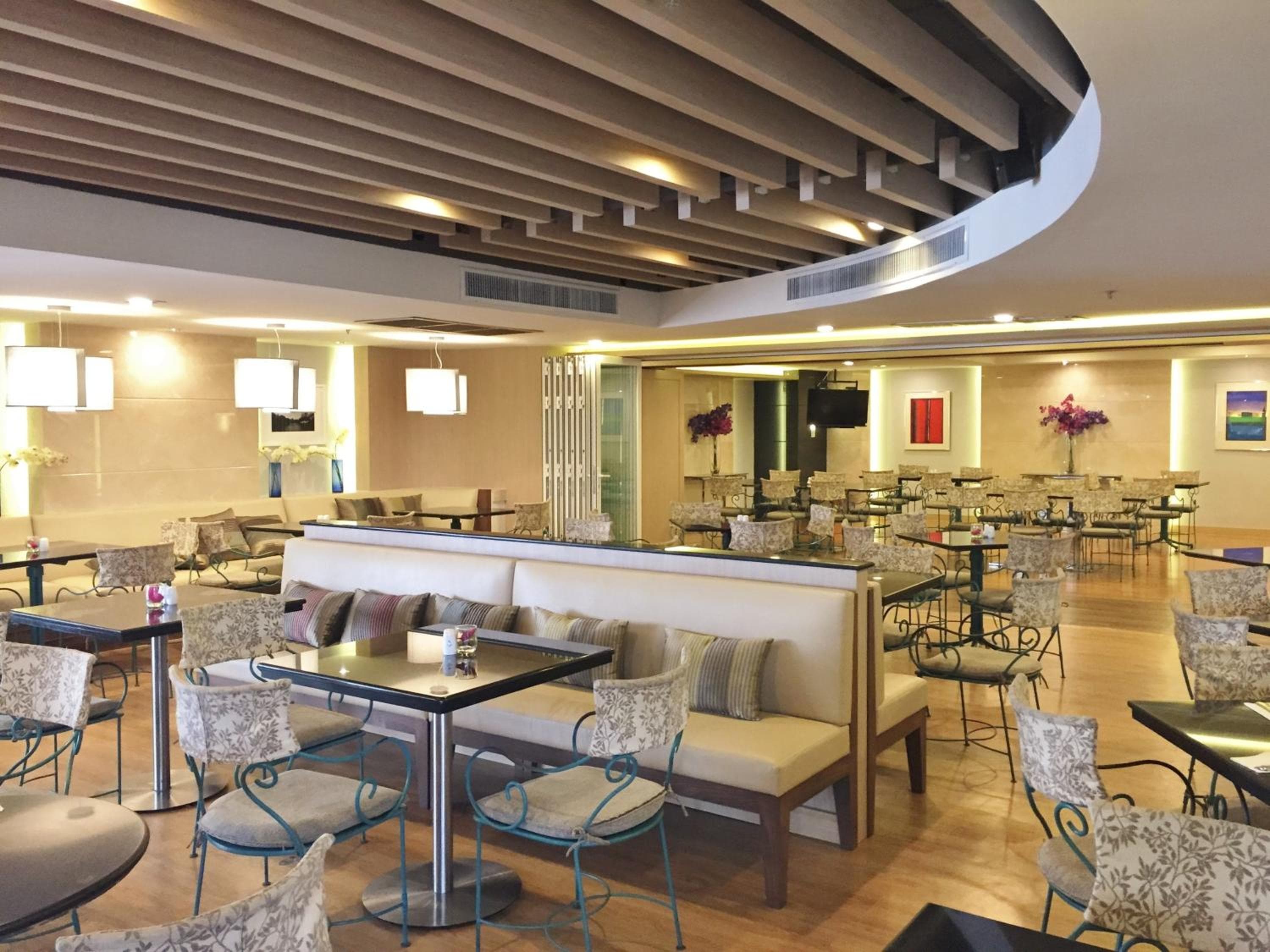 Evergreen Place Siam by UHG — 19