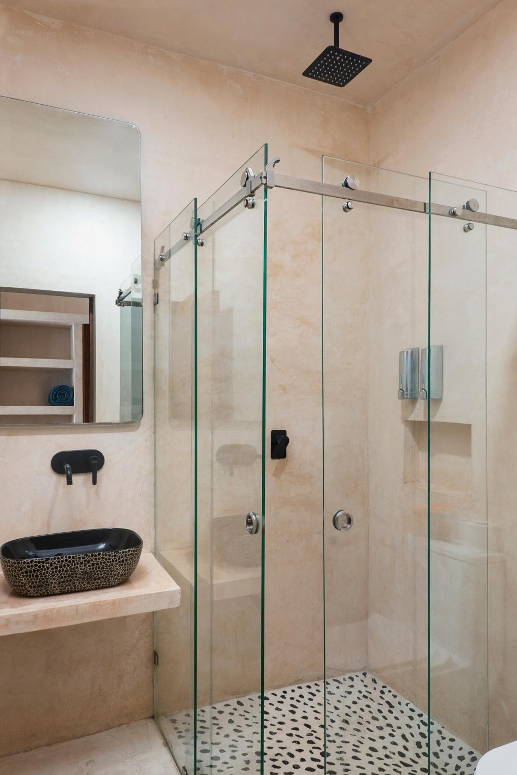 UJO Condo Boutique — 30