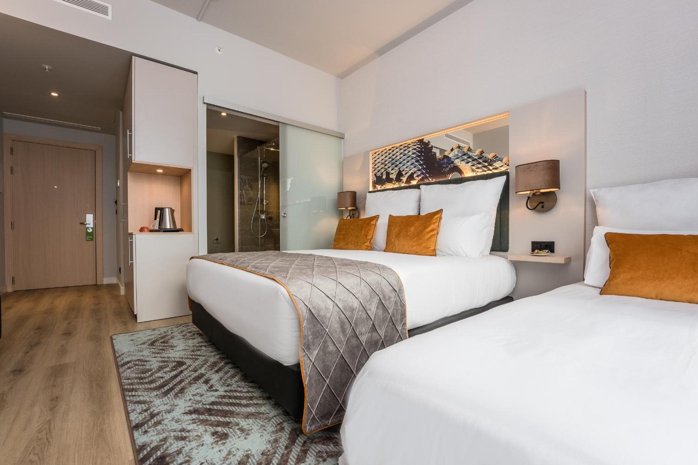 Leonardo Royal Hotel Barcelona Fira — 3