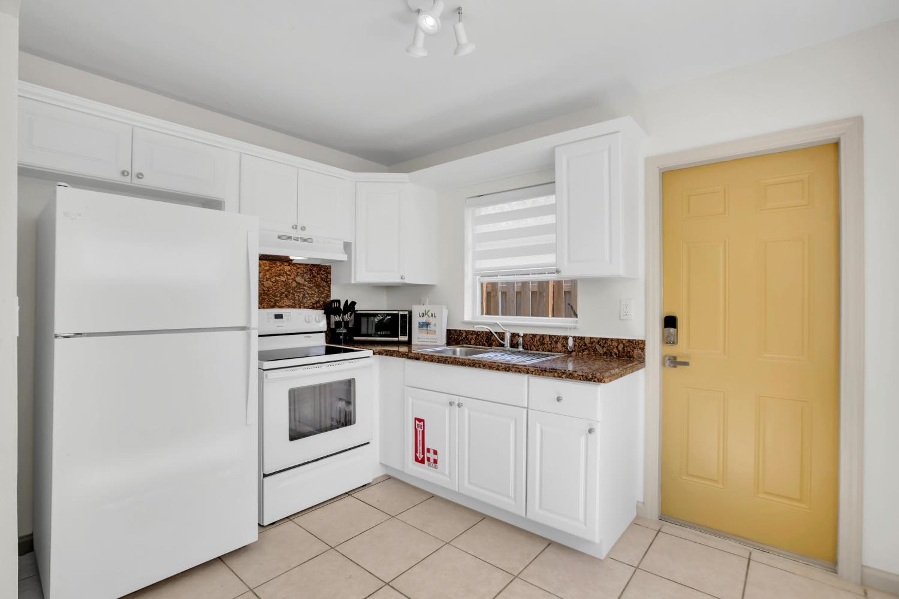 LoKal Rental destino Tropical Florida — 20