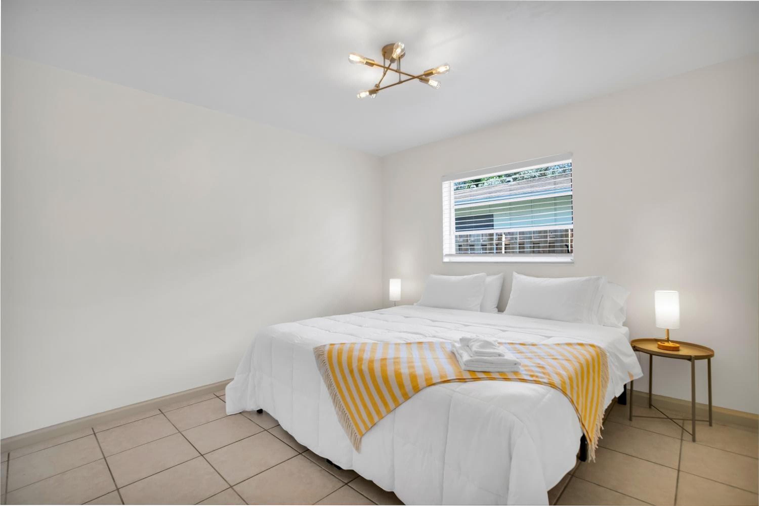 LoKal Rental destino Tropical Florida — 3