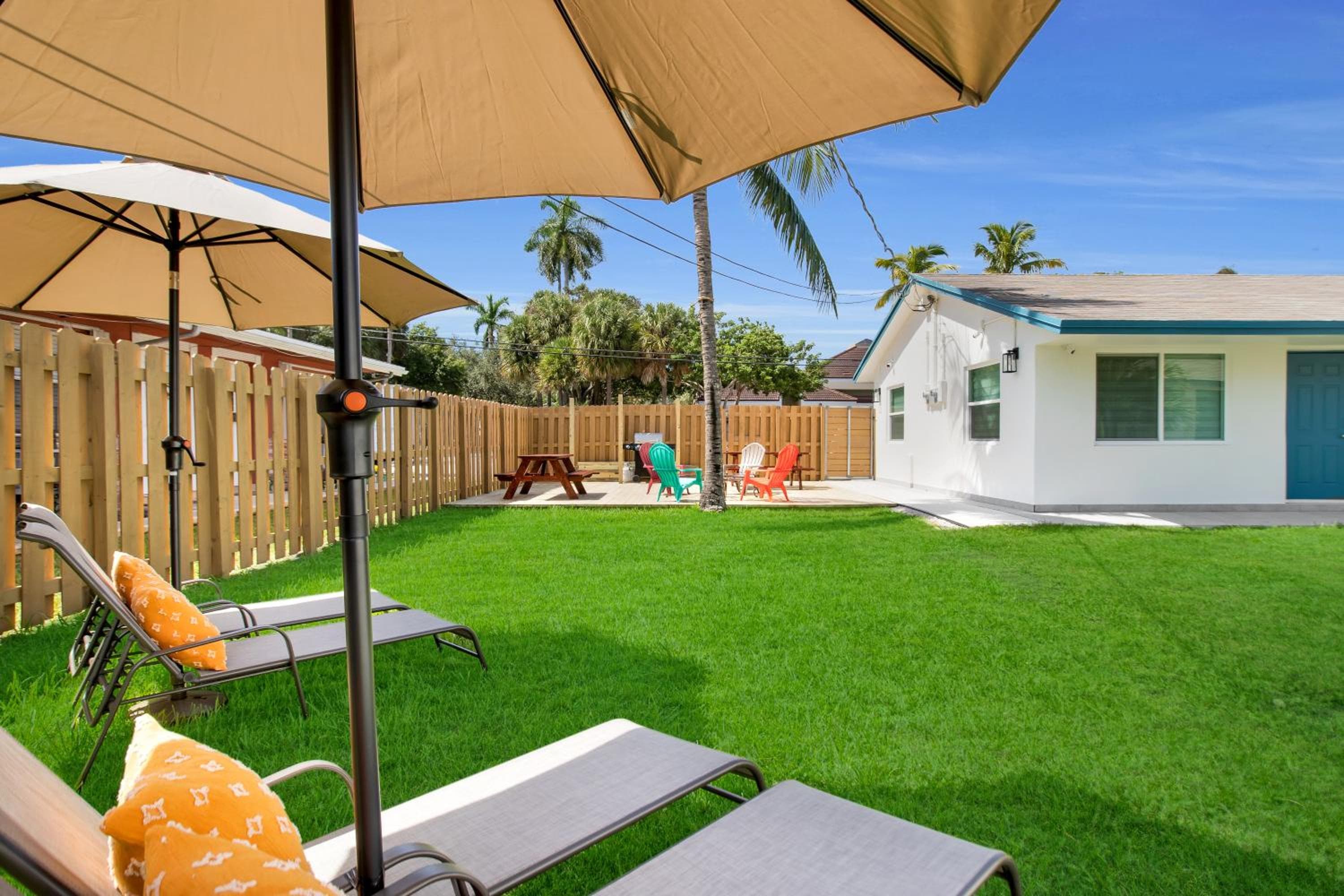 LoKal Rental destino Tropical Florida — 13