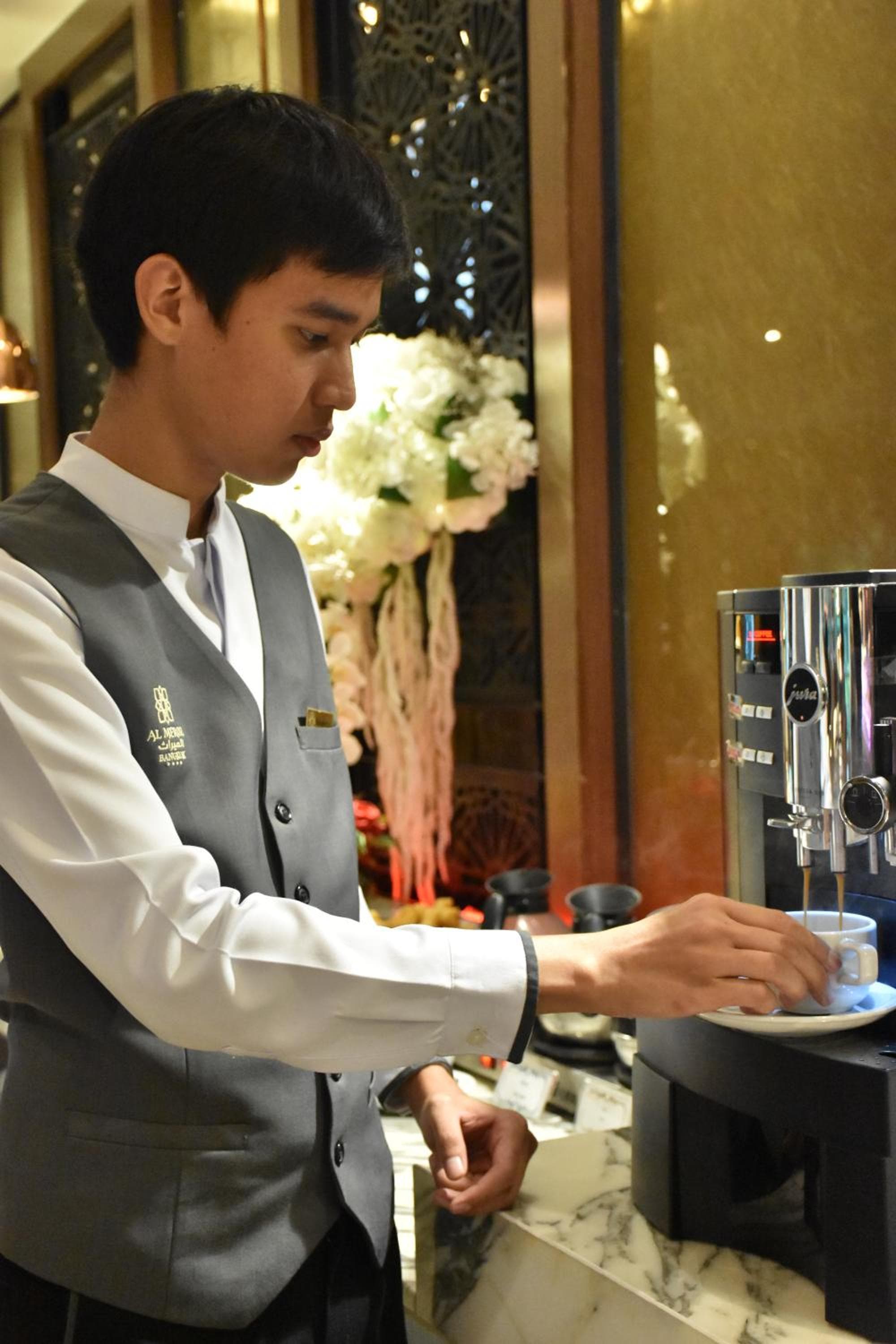 Al Meroz Hotel Bangkok - The Leading Halal Hotel — 4