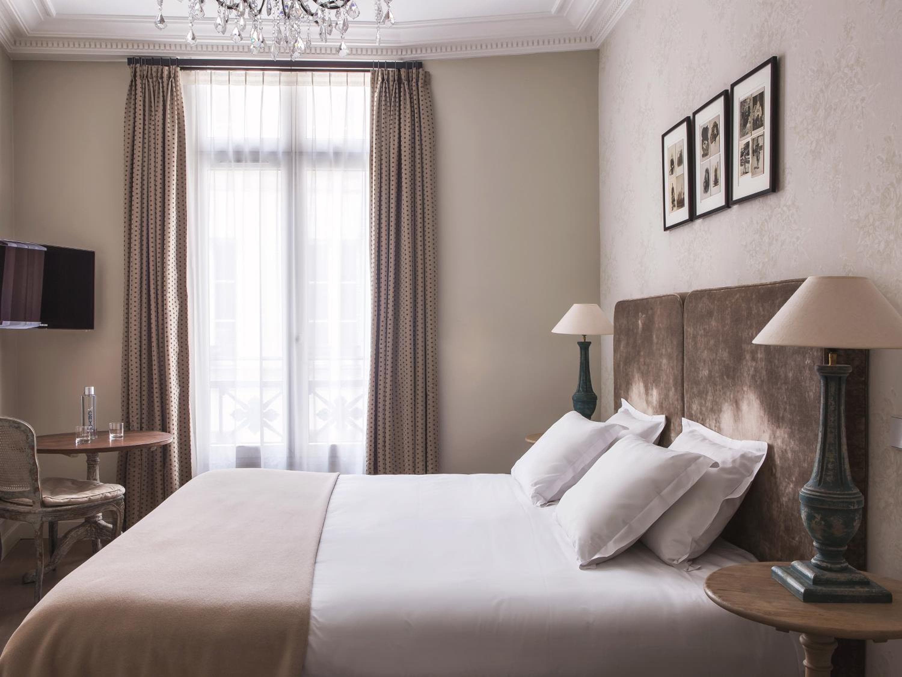 Nuevo Hotel Roblin — 16