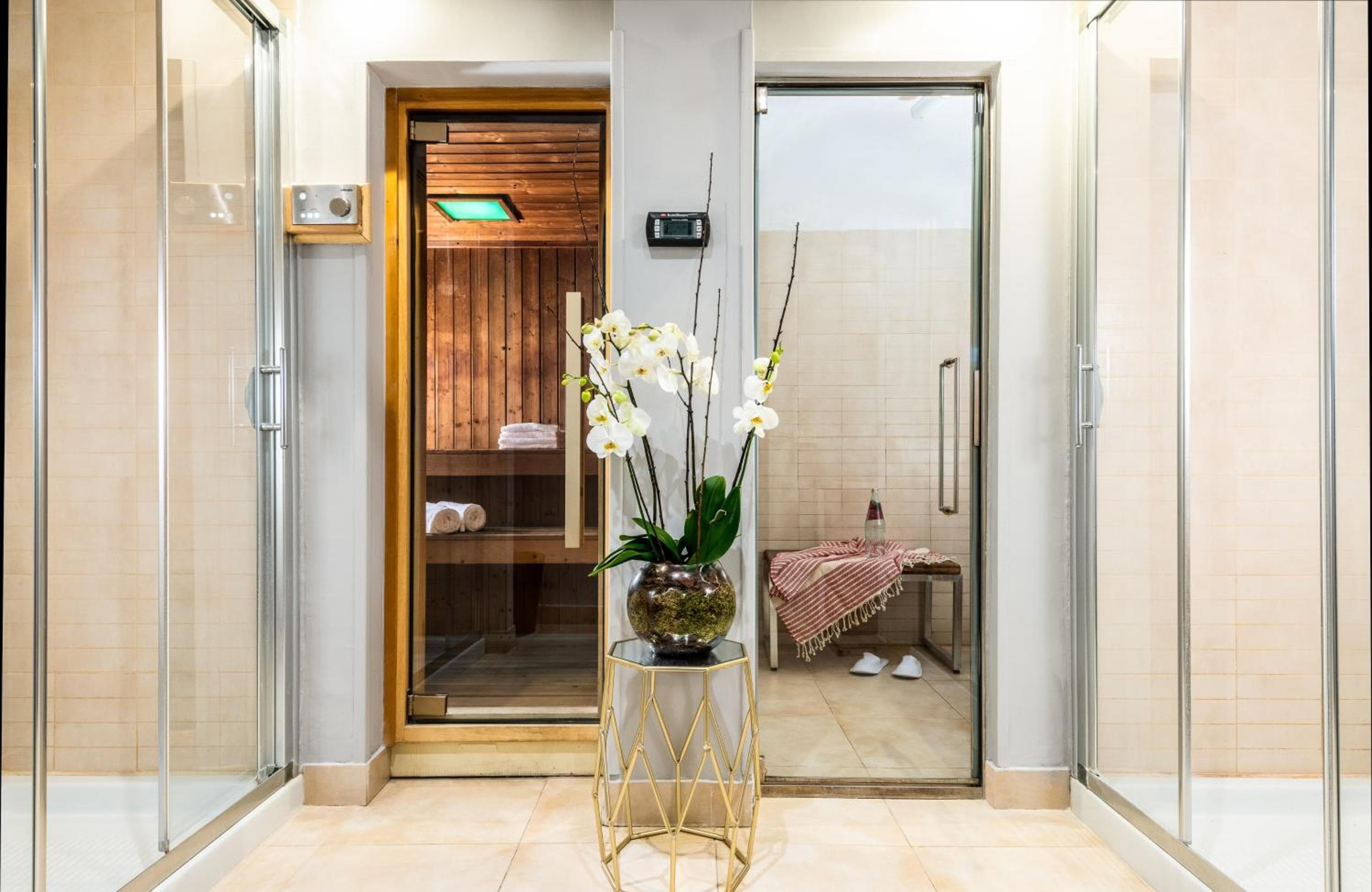 Leonardo Boutique Hotel Rome Termini — 25
