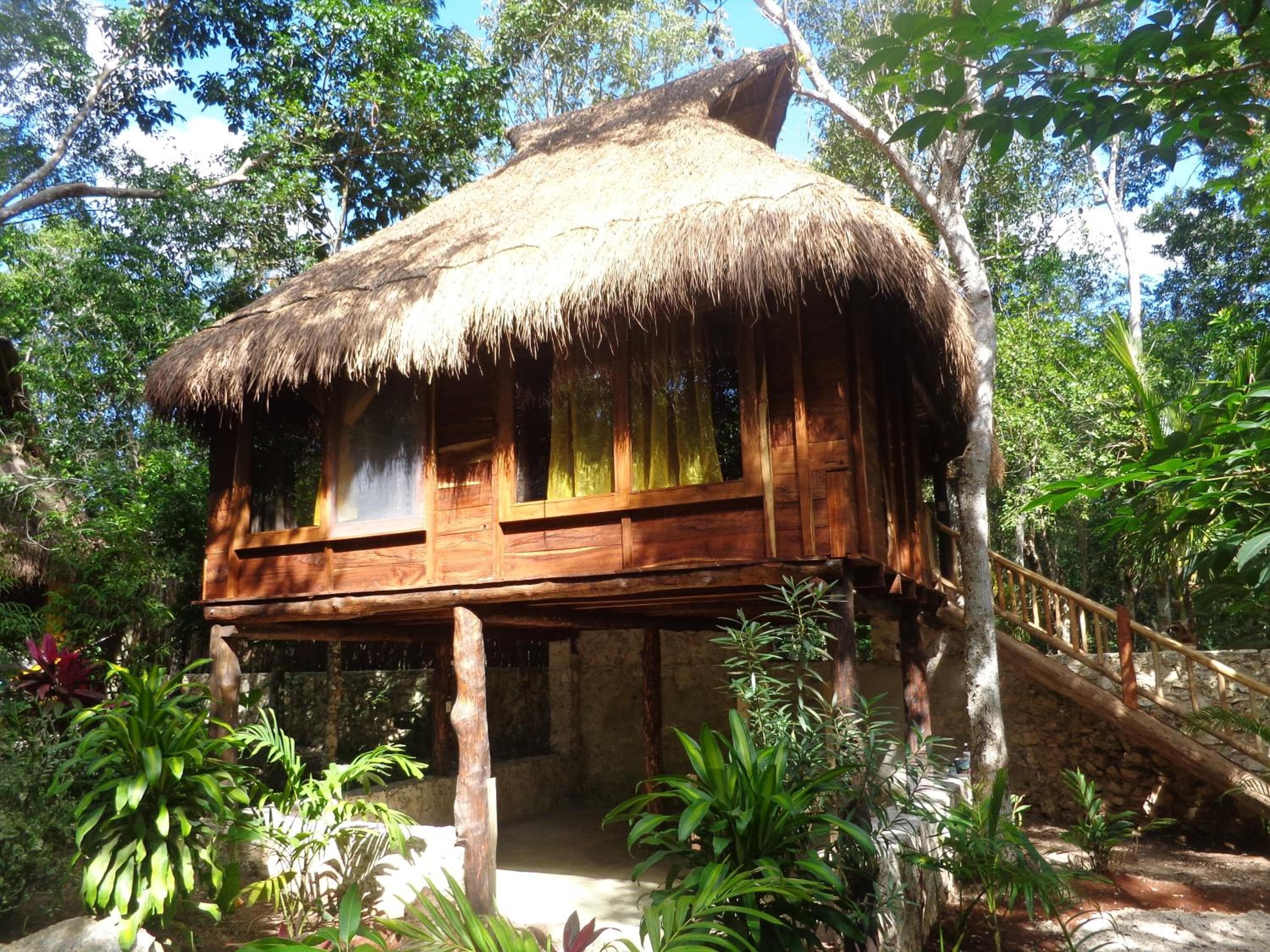 Casa Mango — 1